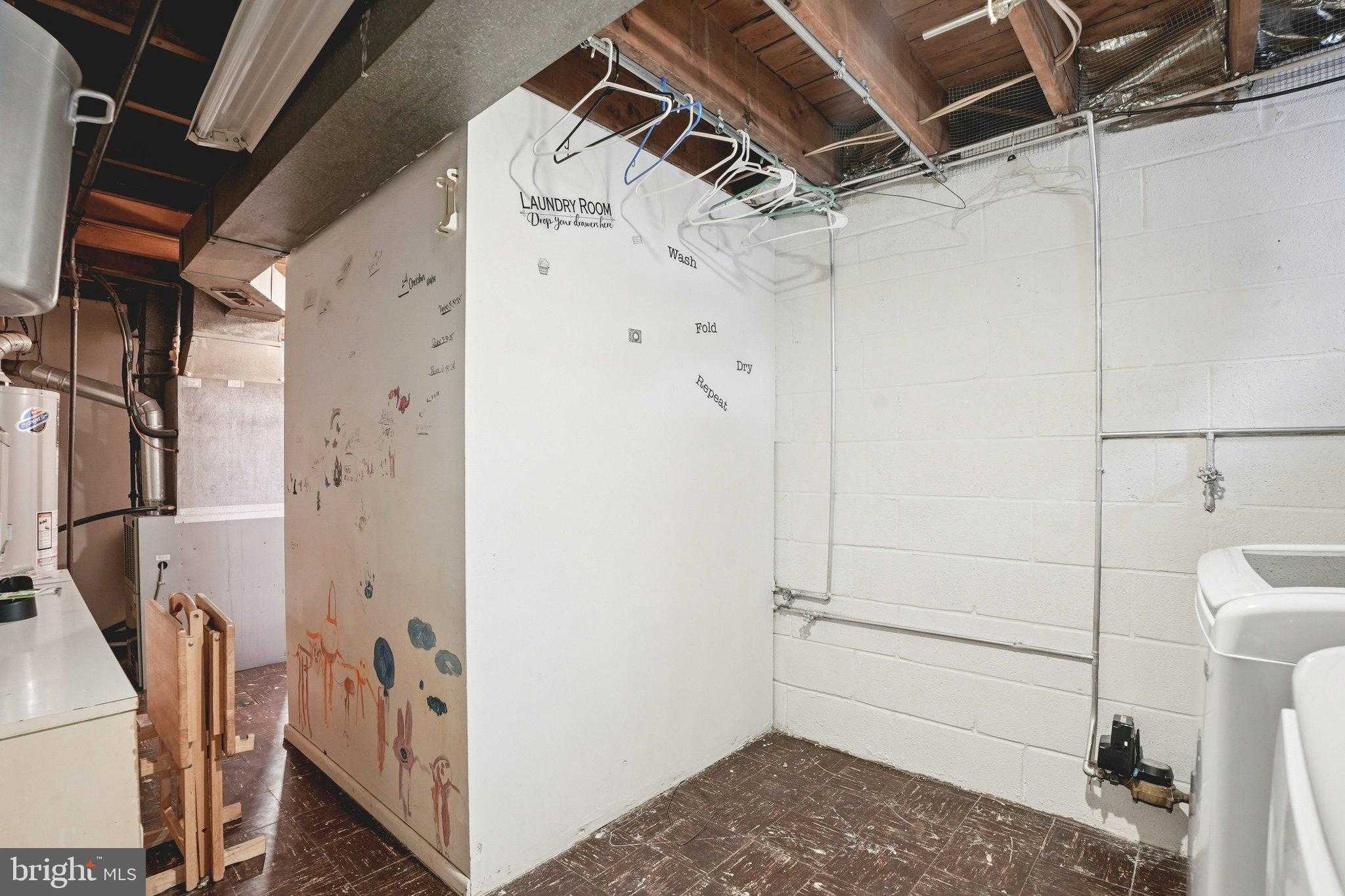 11916 Covert Rd photo 27