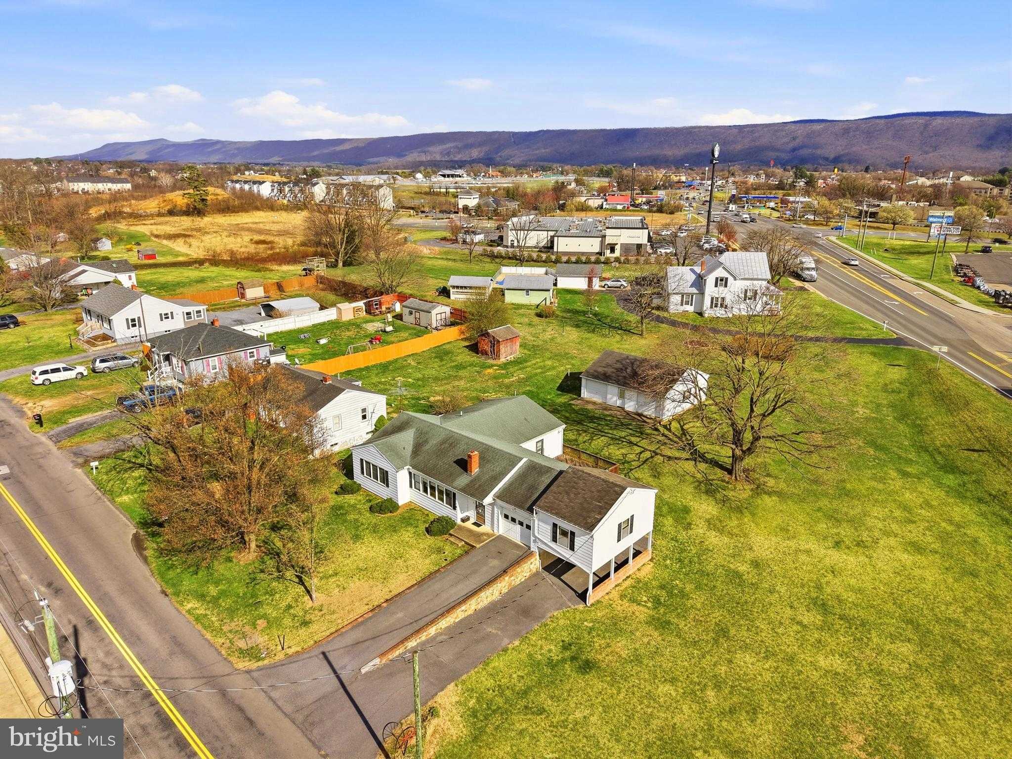 1081 Hisey Ave photo 20