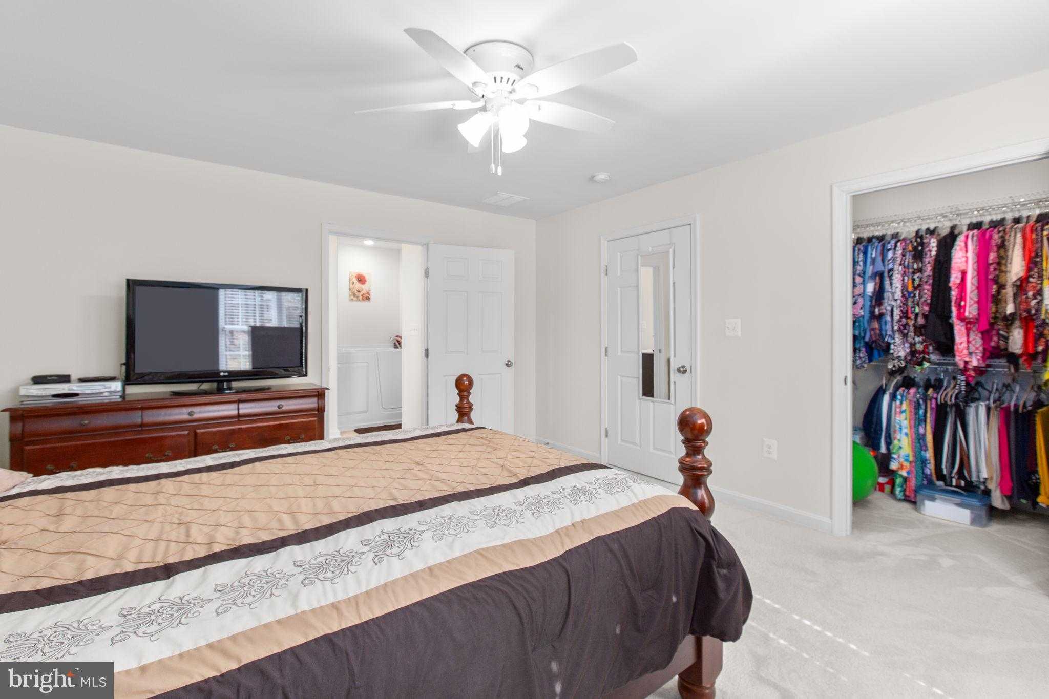 122 Jefferson Ave photo 33