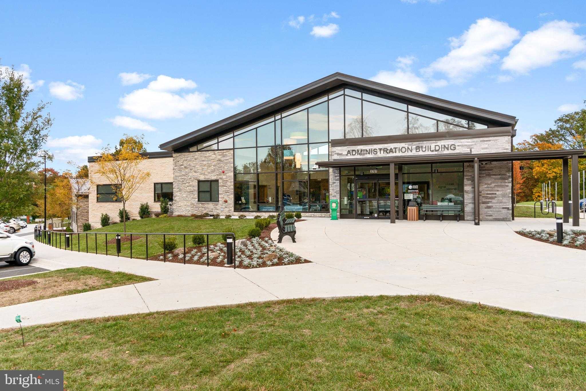 3005 S Leisure World Blvd Apt 702 photo 30