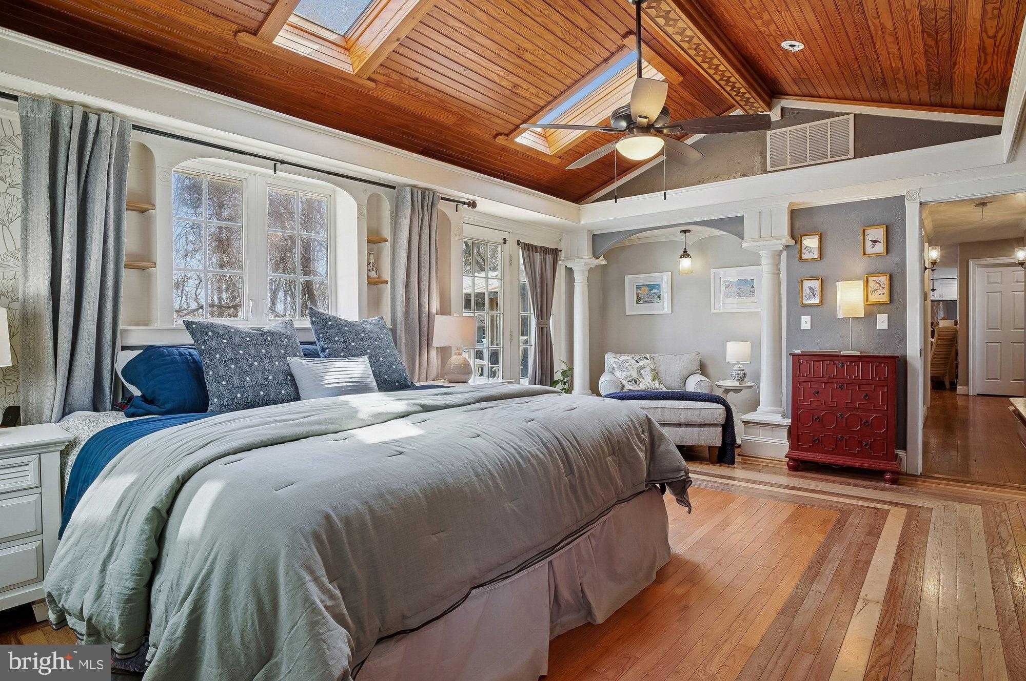 1337 Queen Anne Dr photo 45