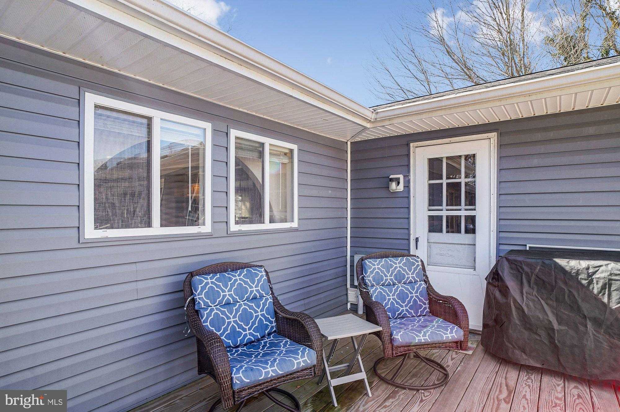 1337 Queen Anne Dr photo 55