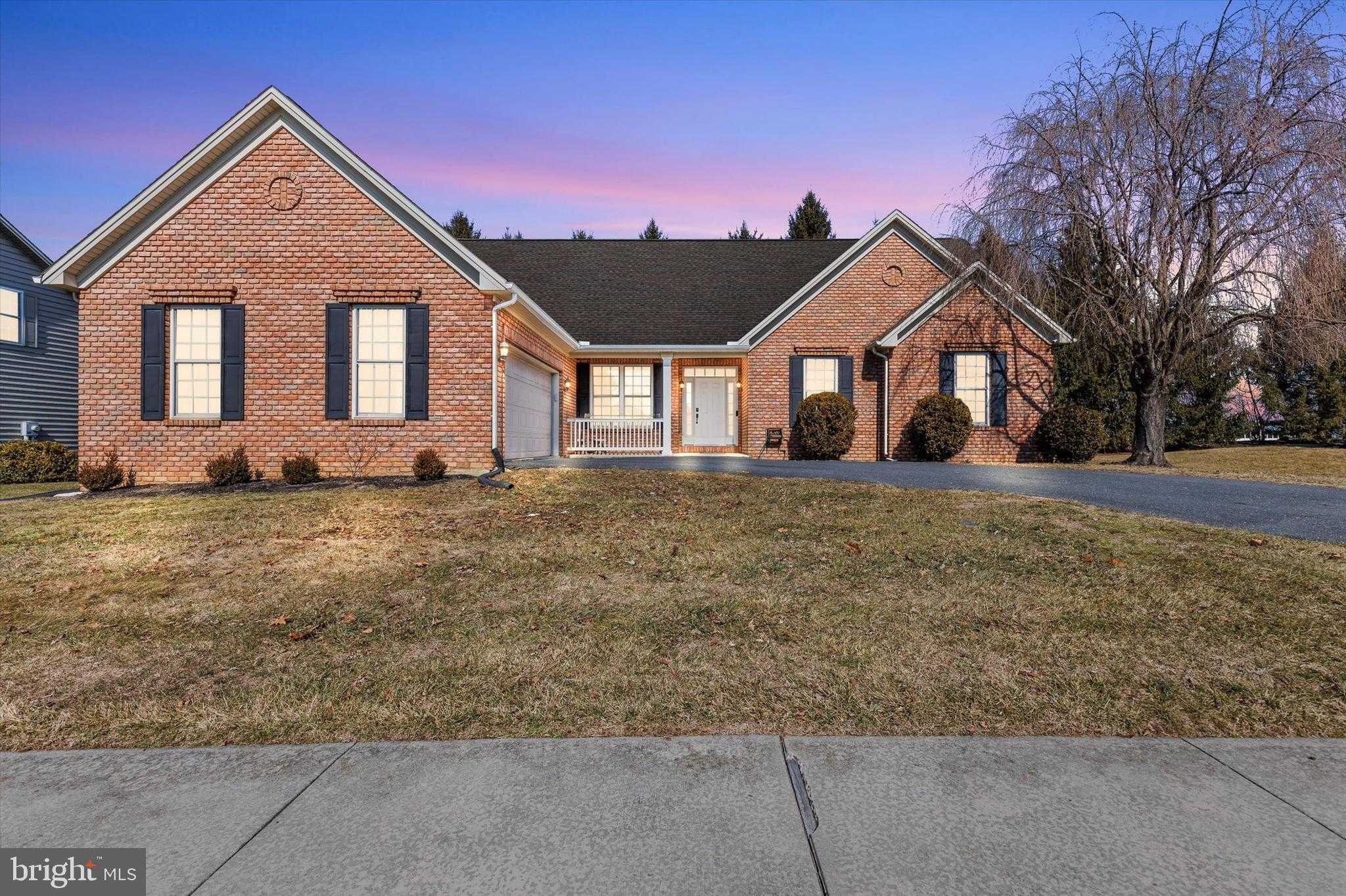 5525 Barbara Dr photo 2