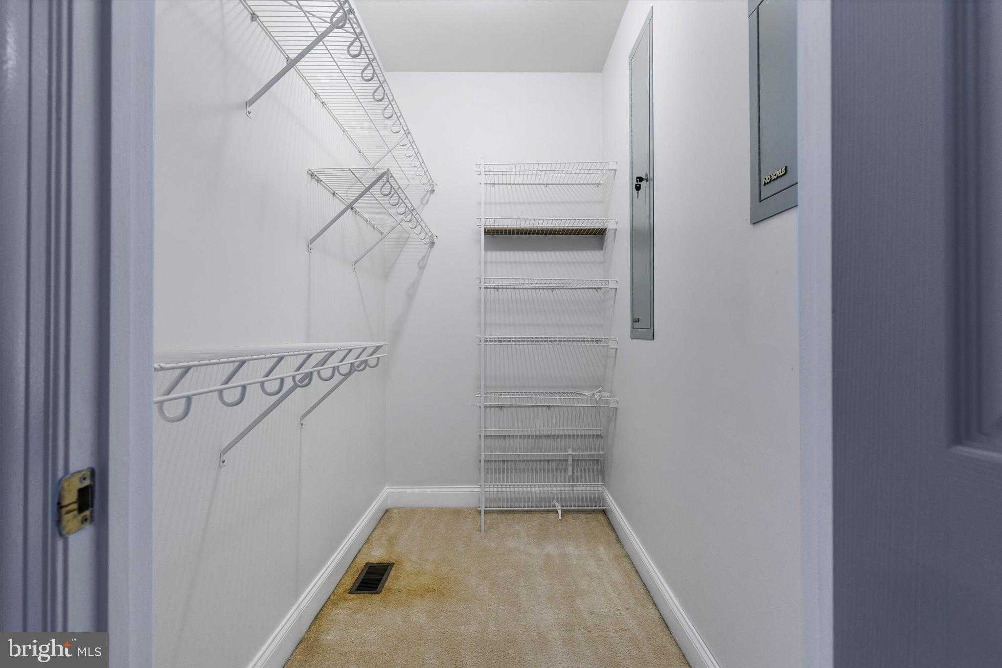 5525 Barbara Dr photo 25