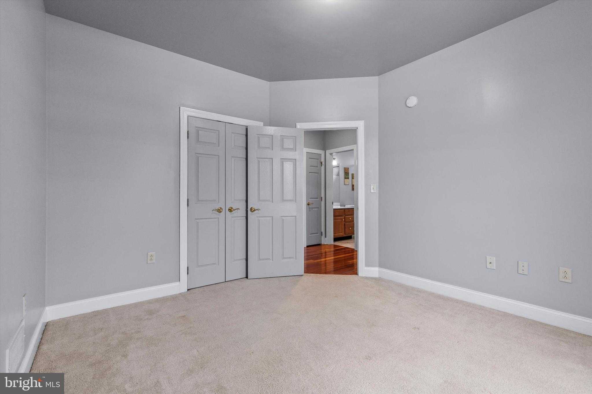 5525 Barbara Dr photo 49