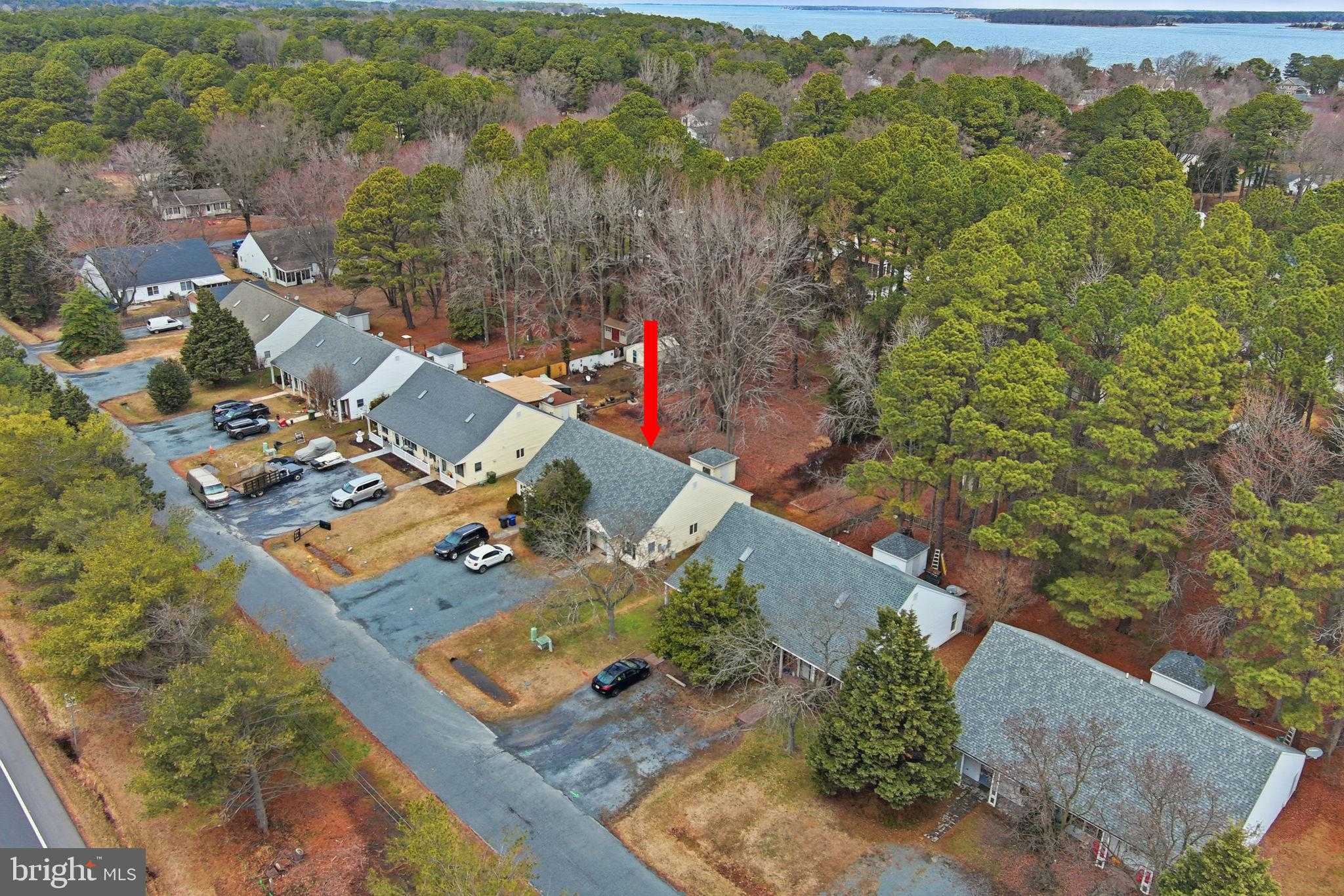 1211 Washington Dr photo 6