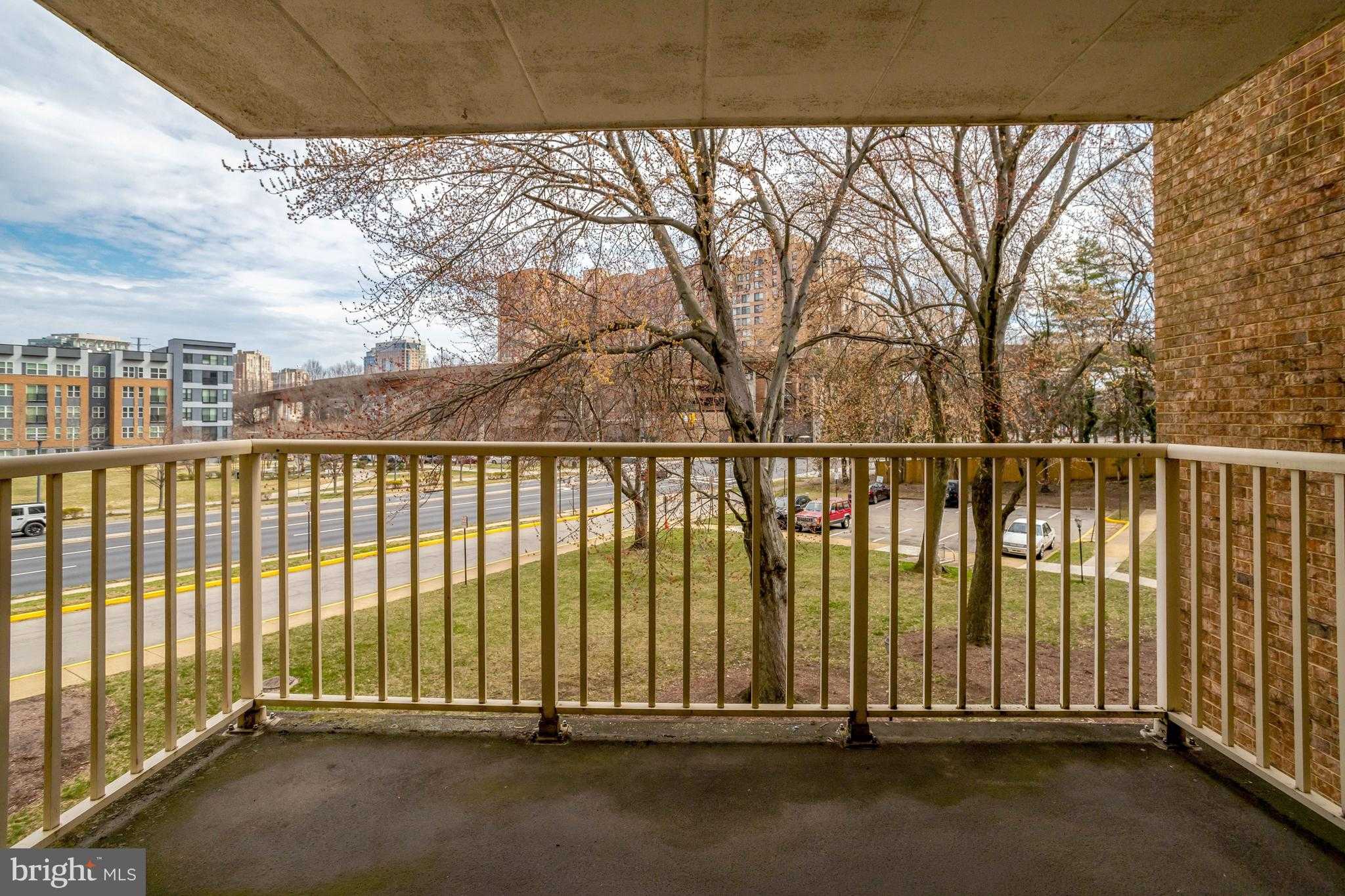 5701 Indian Ct photo 5