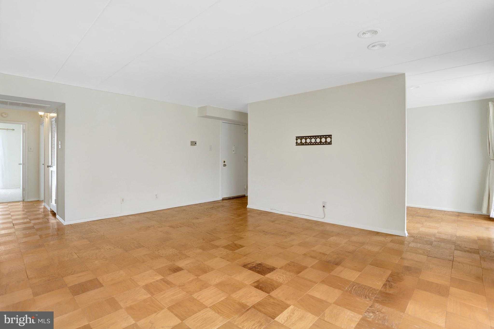 5701 Indian Ct photo 9