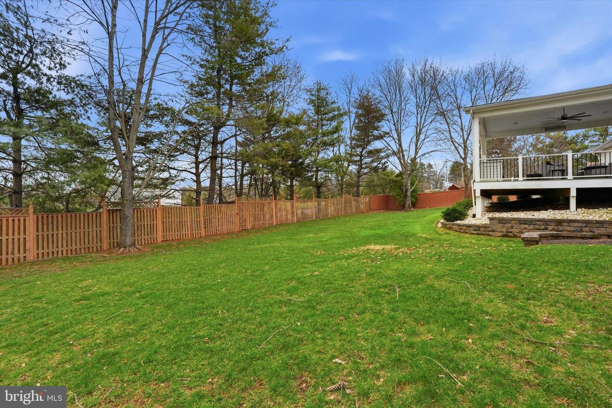 2240 Cloverly Cir photo 34