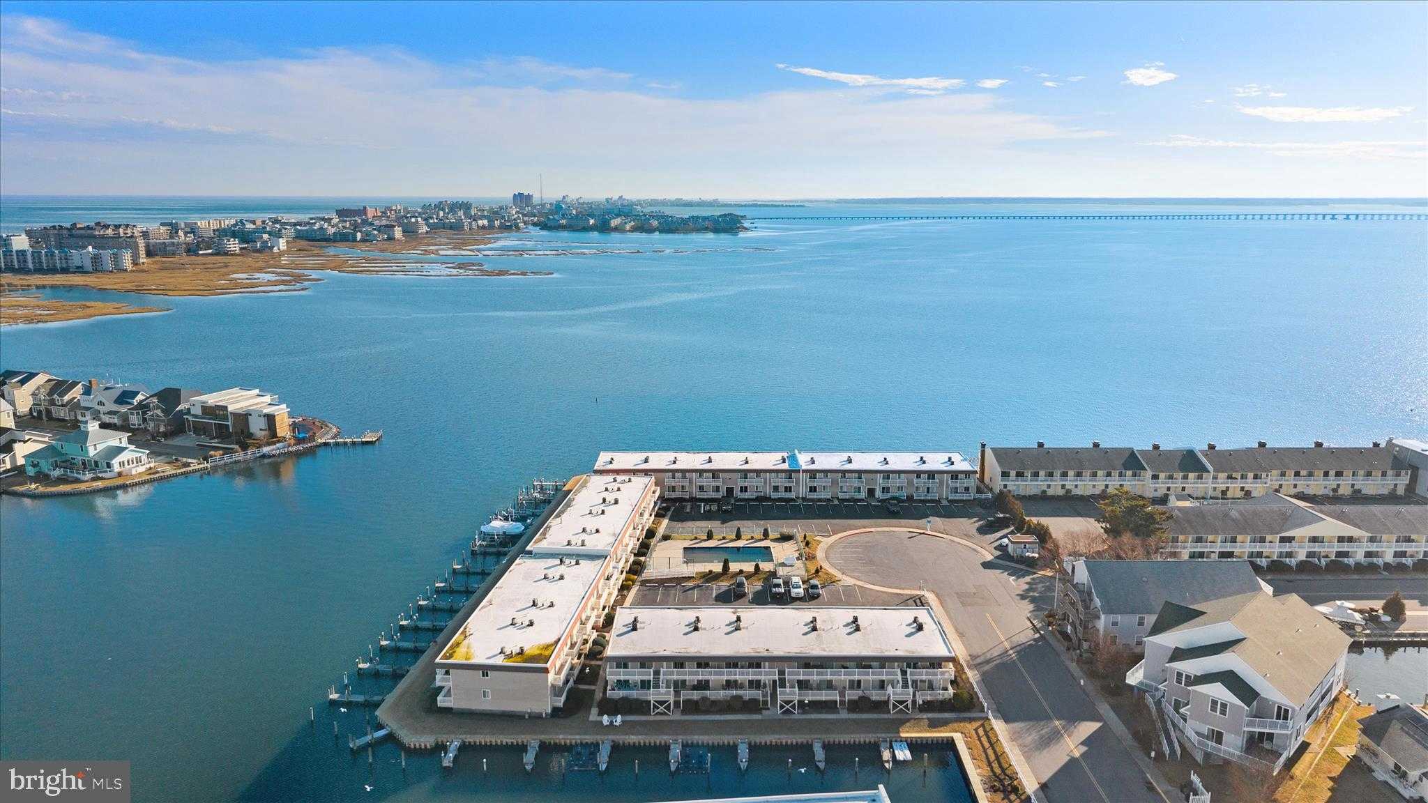 8908 Rusty Anchor Rd # 401 photo 2