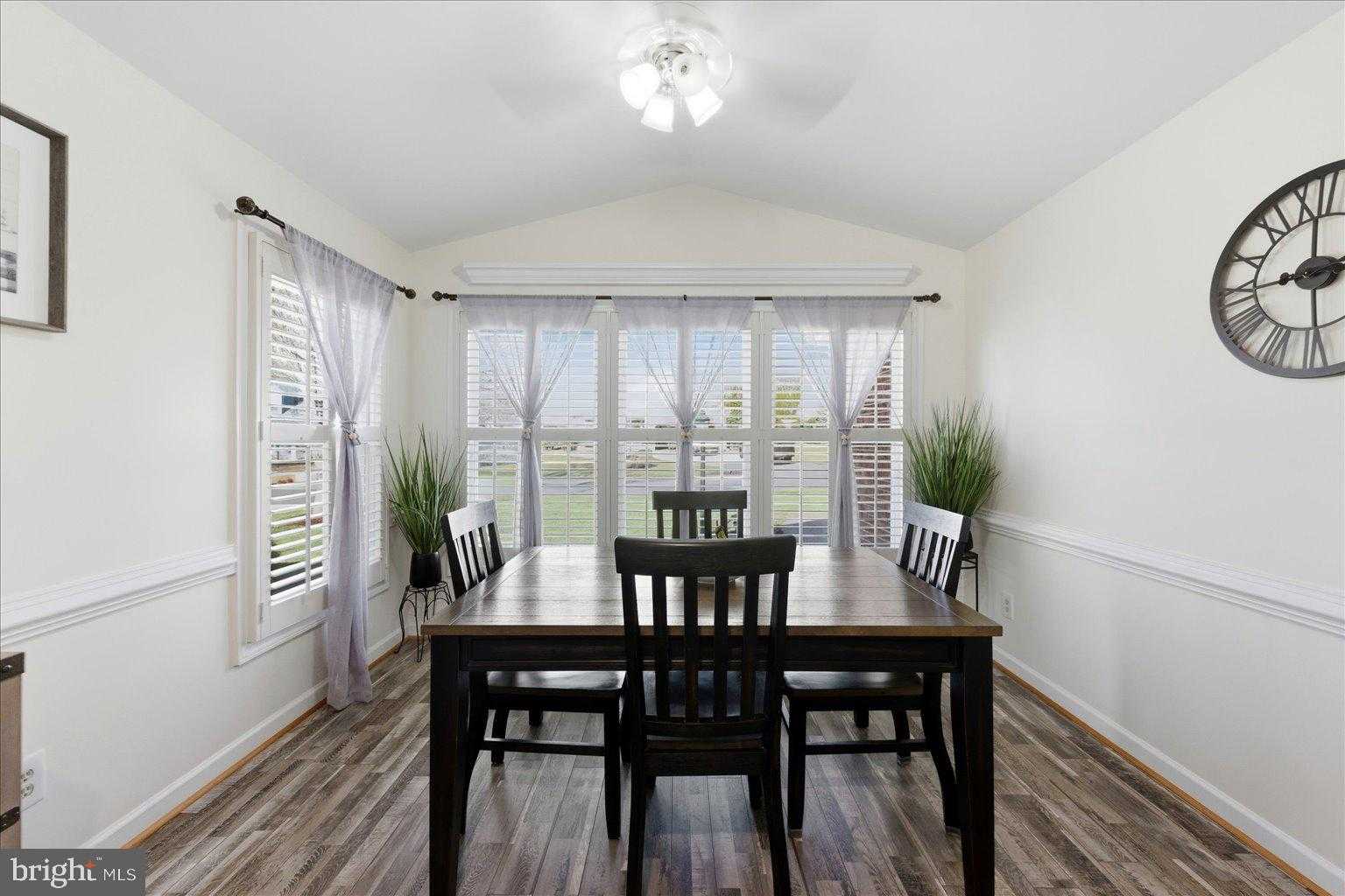 1021 Ridgemere Ln photo 3