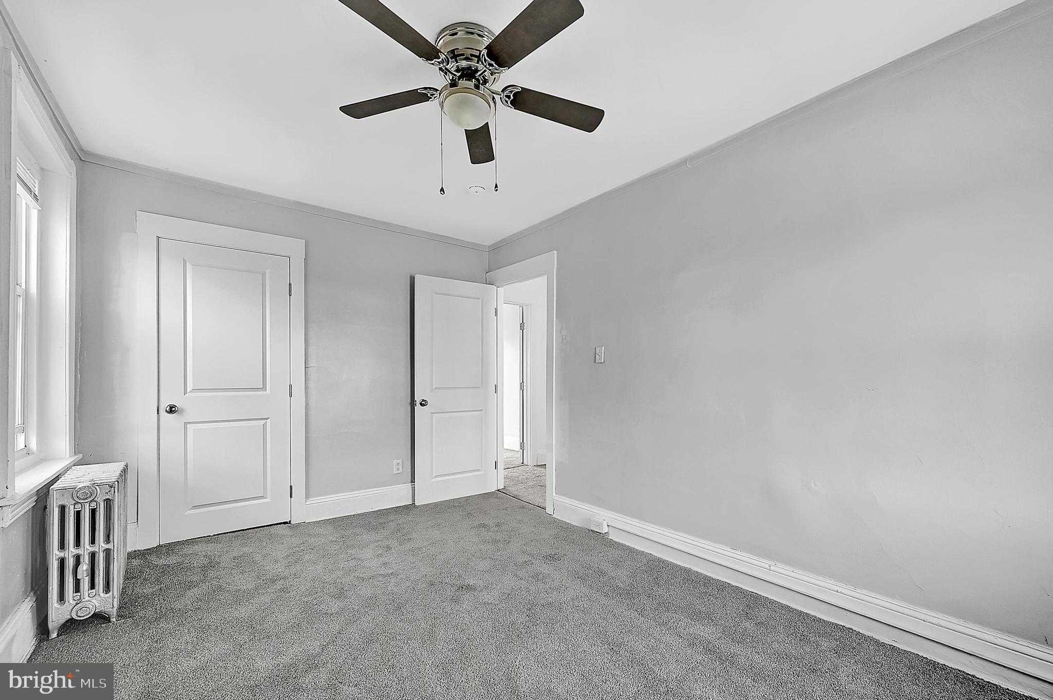 105 W Wood St photo 27