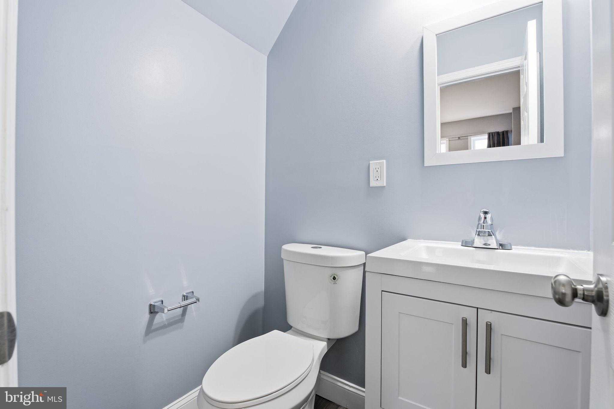 5 E 27th St photo 18