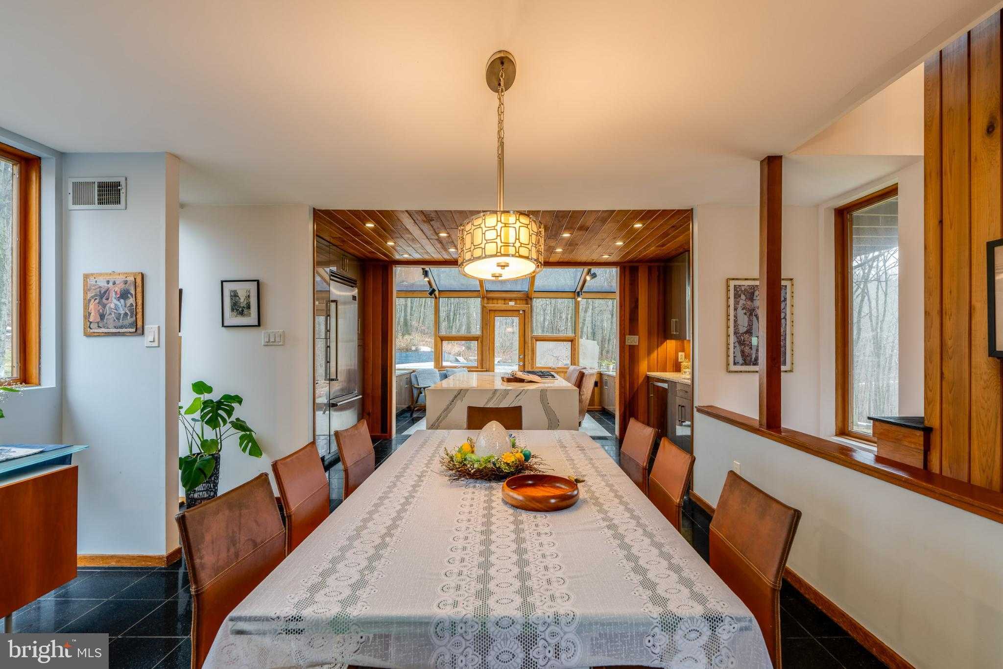 725 Laurel Ridge Rd photo 21