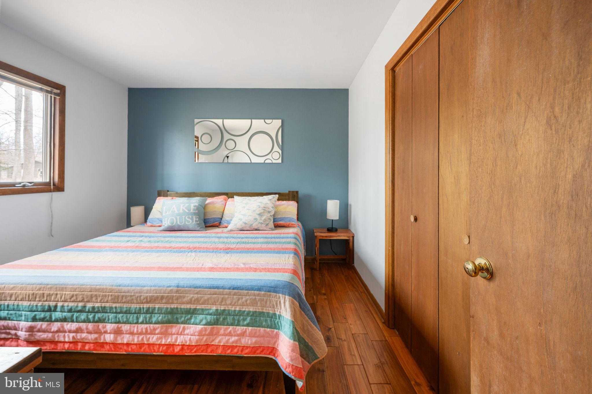 141 Becky CT photo 31