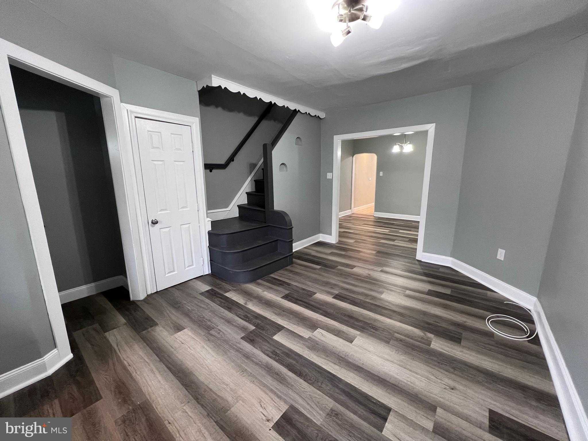 230 Rubicam St photo 2