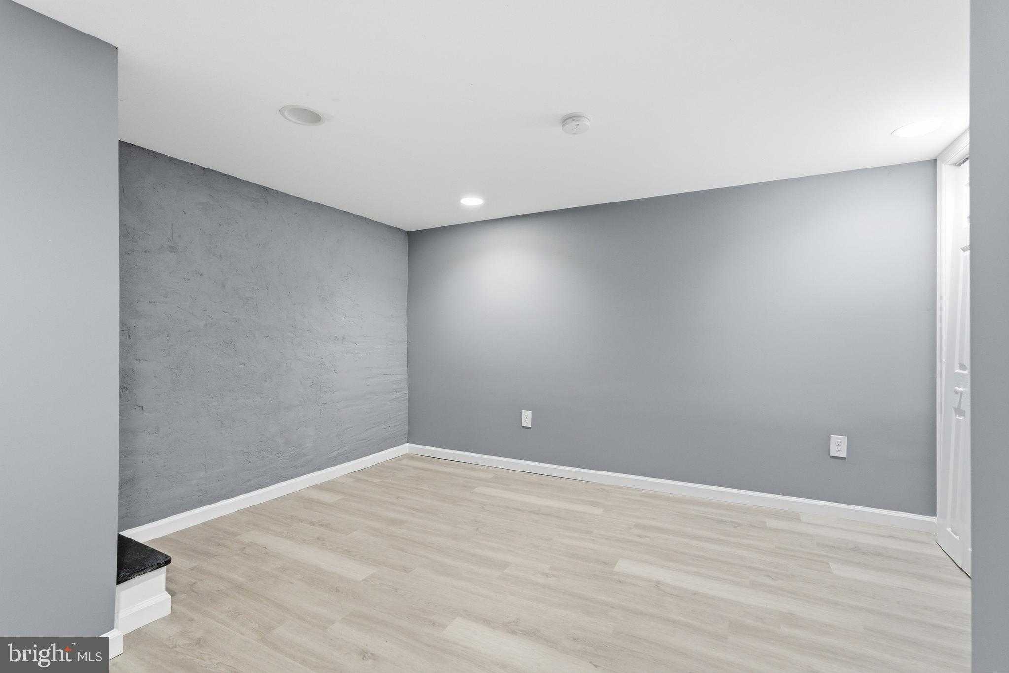 3522 Elmley Ave photo 24