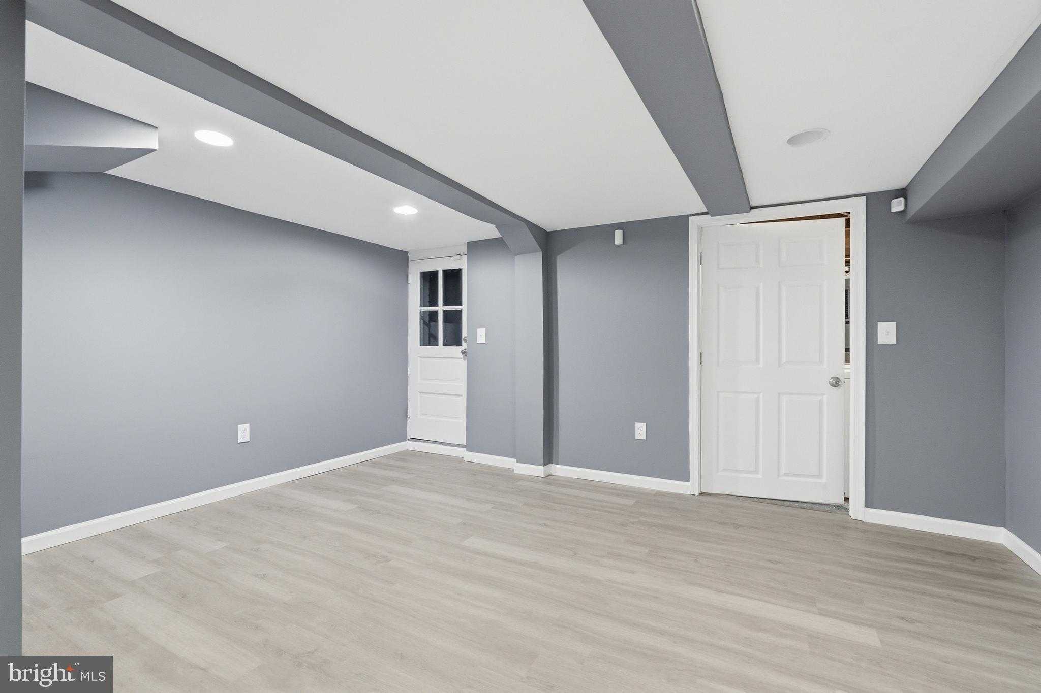 3522 Elmley Ave photo 25