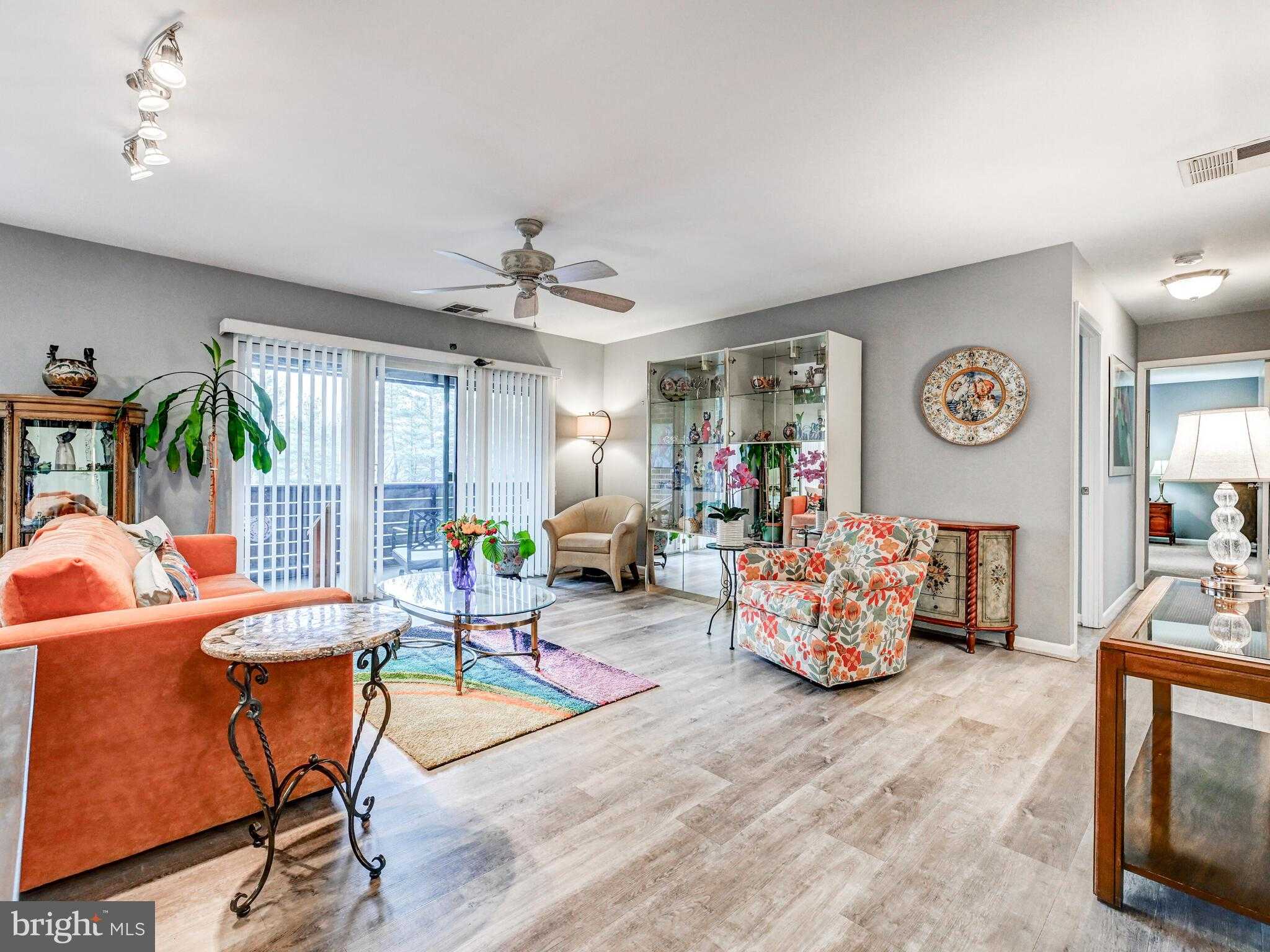 2 Candlemaker CT Apt 304 photo 5