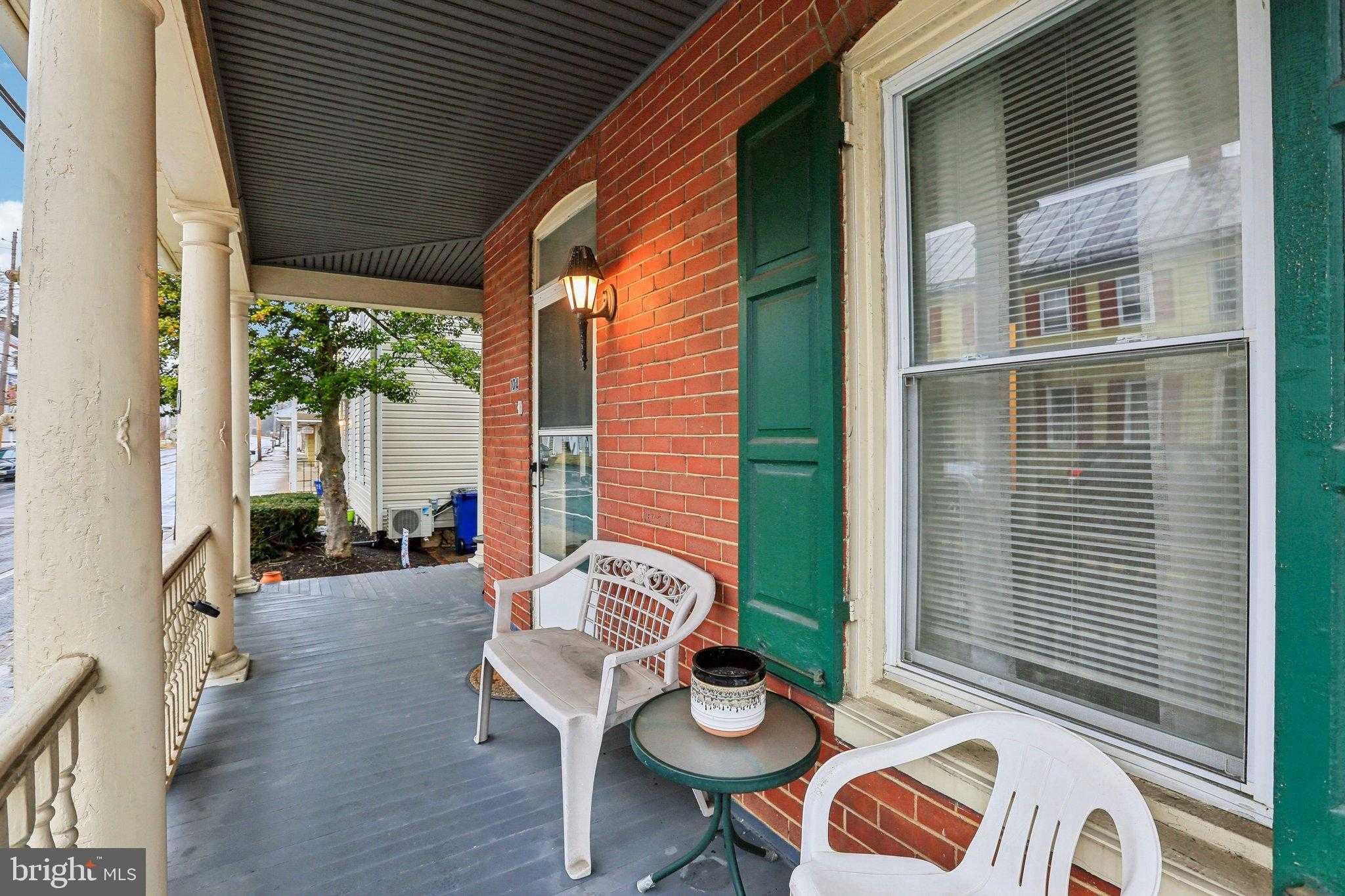 10 N Main St photo 4