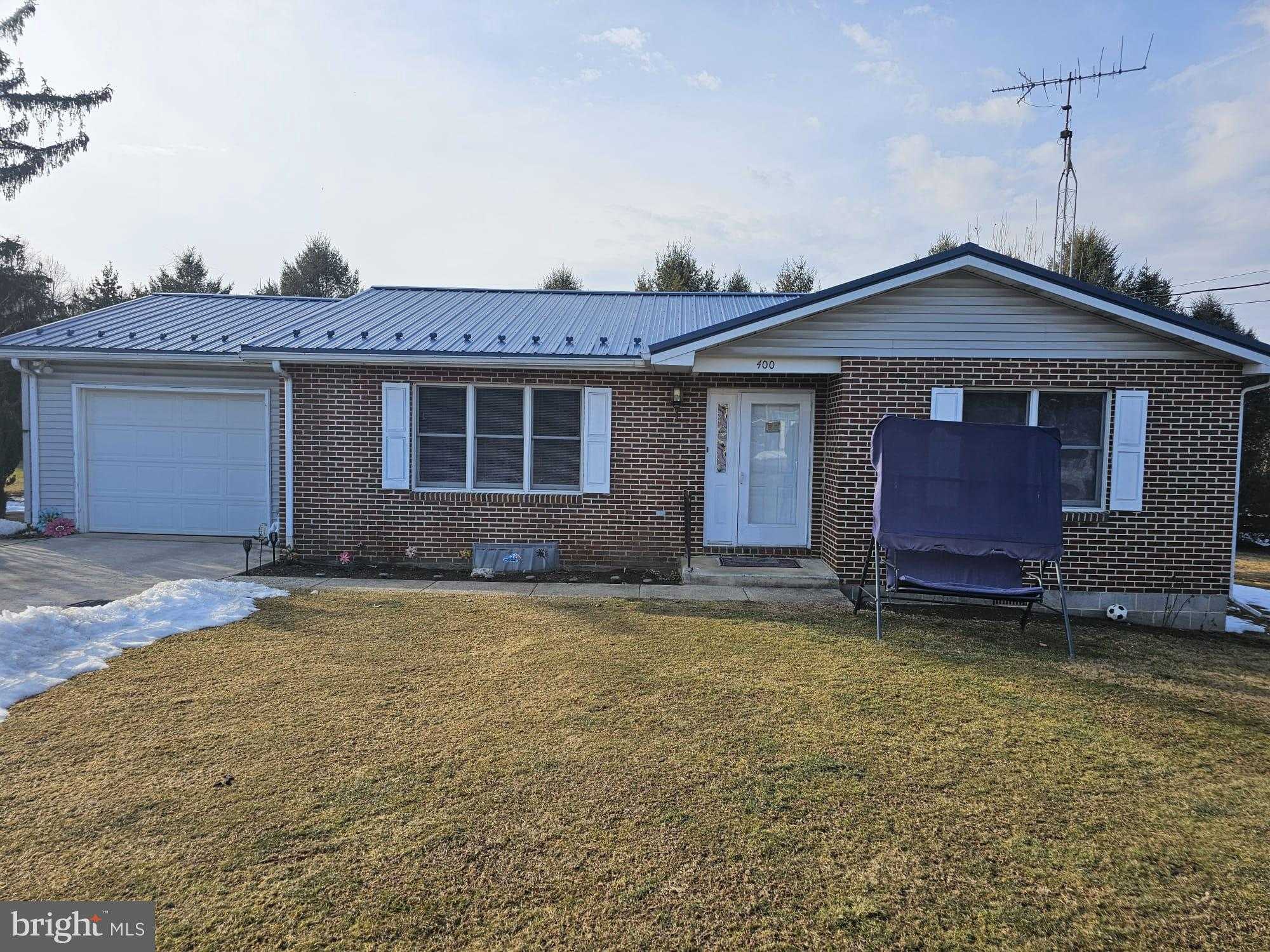 400 S Penn St photo 32