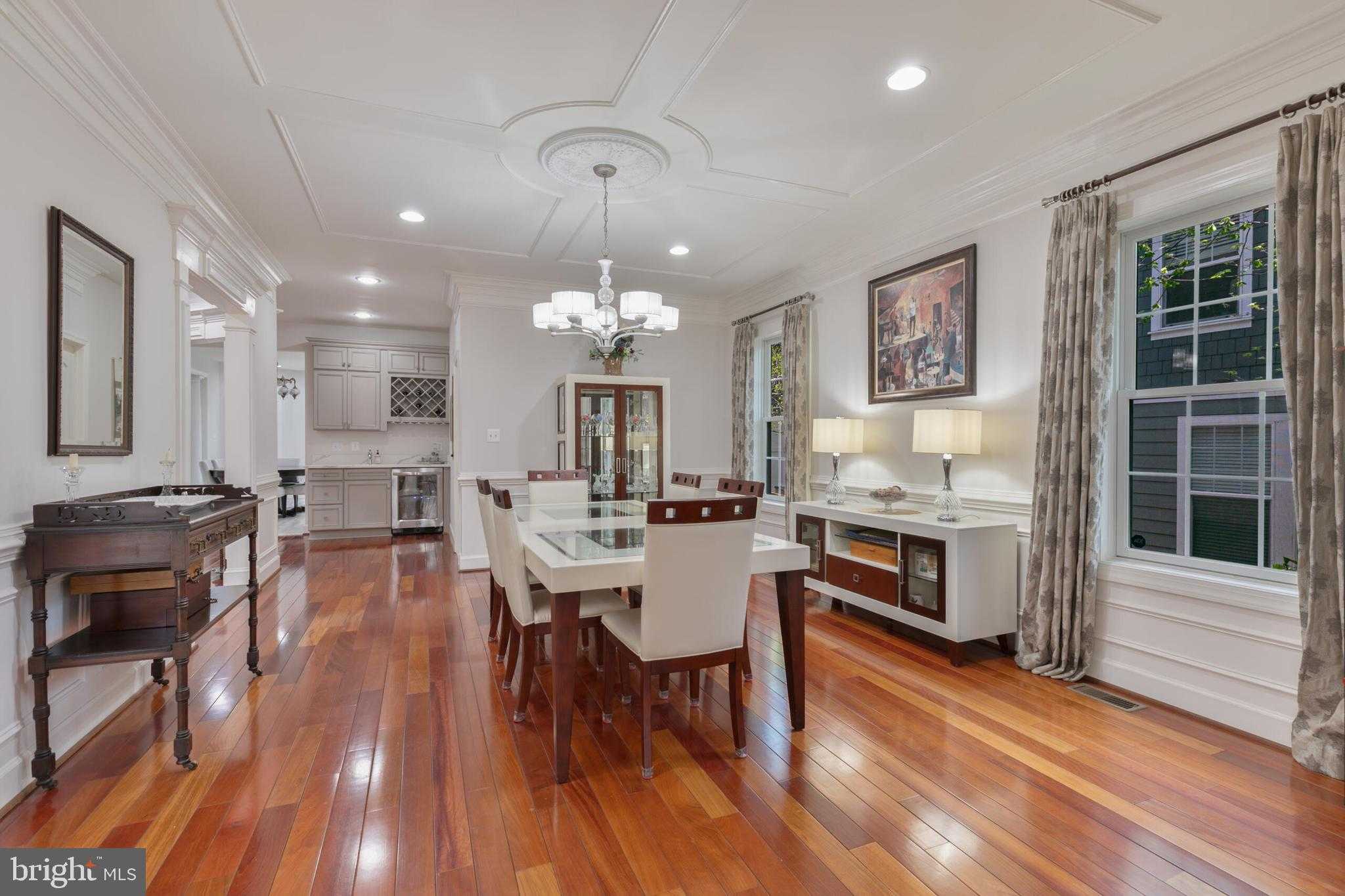 6237 Washington Blvd photo 9