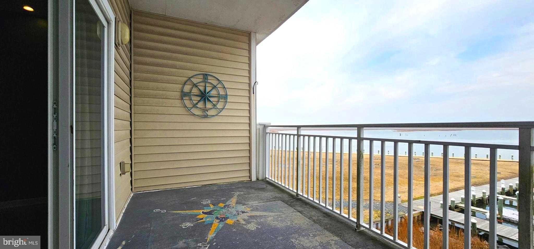 102 Williams St Unit 209 photo 25