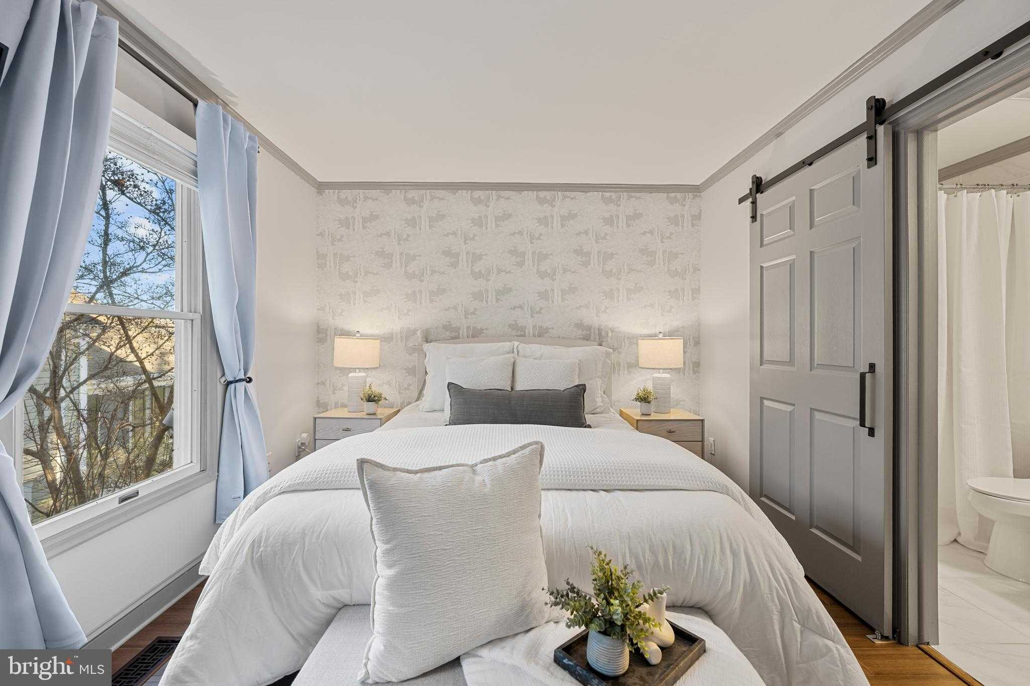 5065 9th St S photo 13