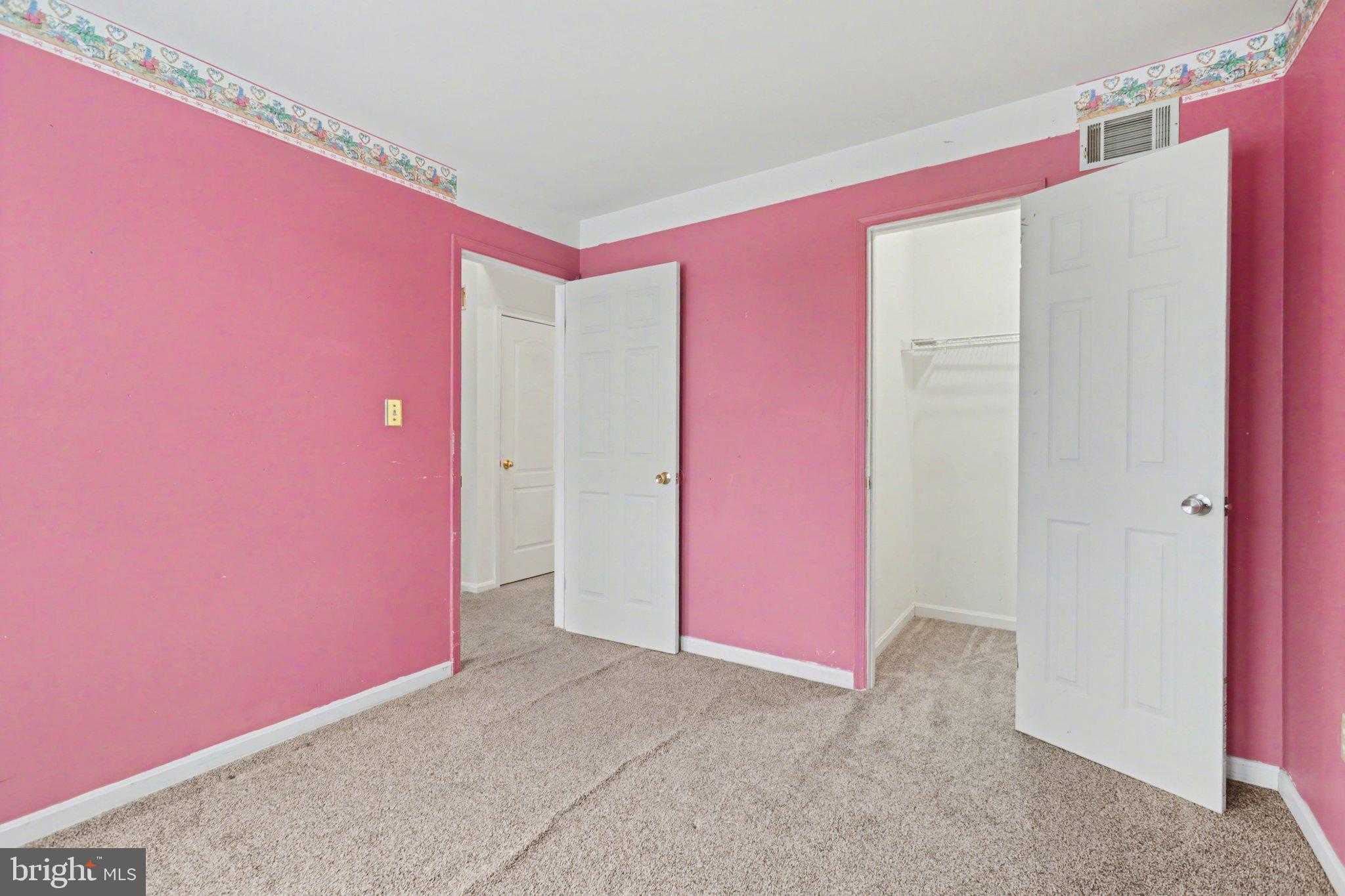 5717 Arklow Dr photo 21