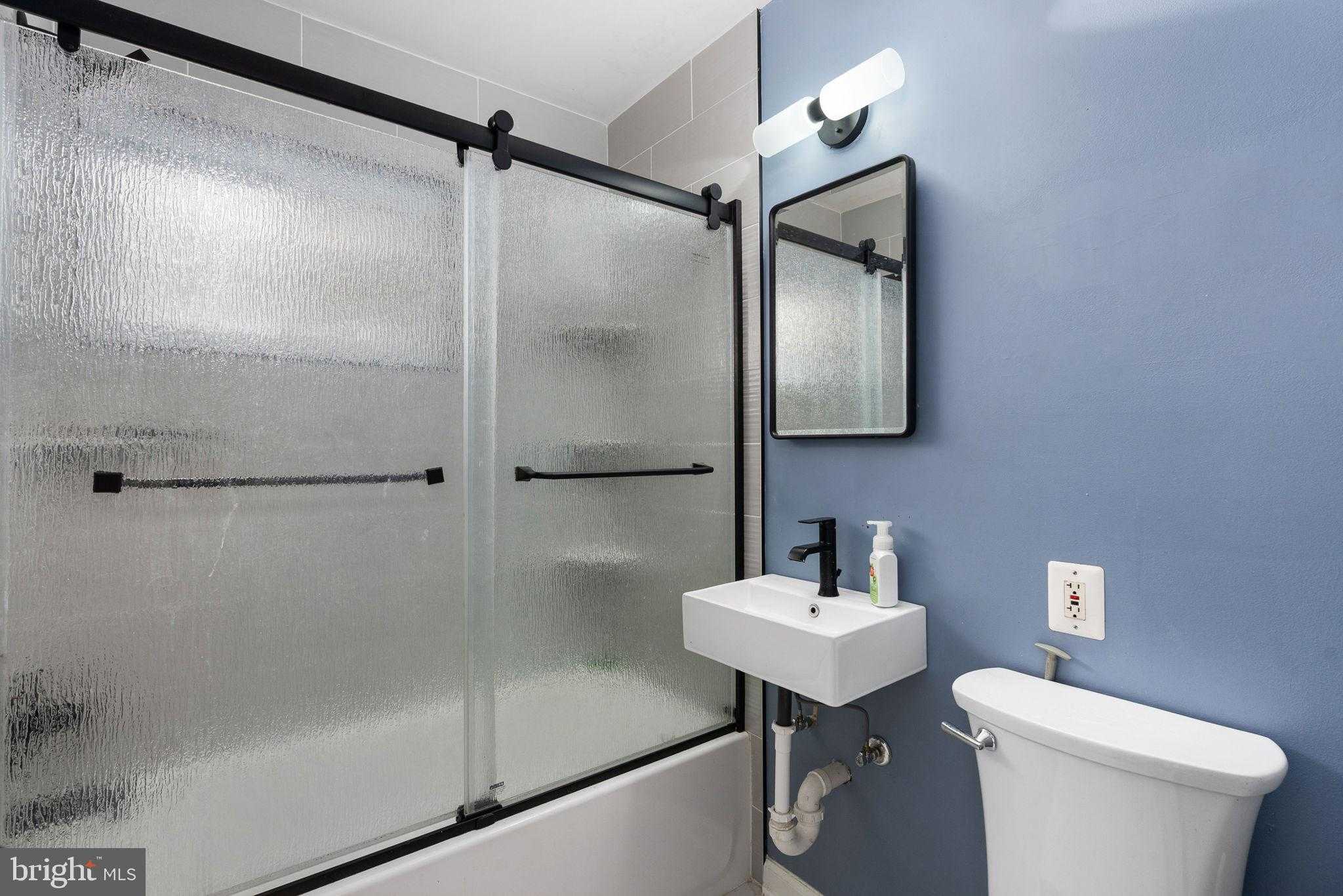 6306 Tracey CT photo 32