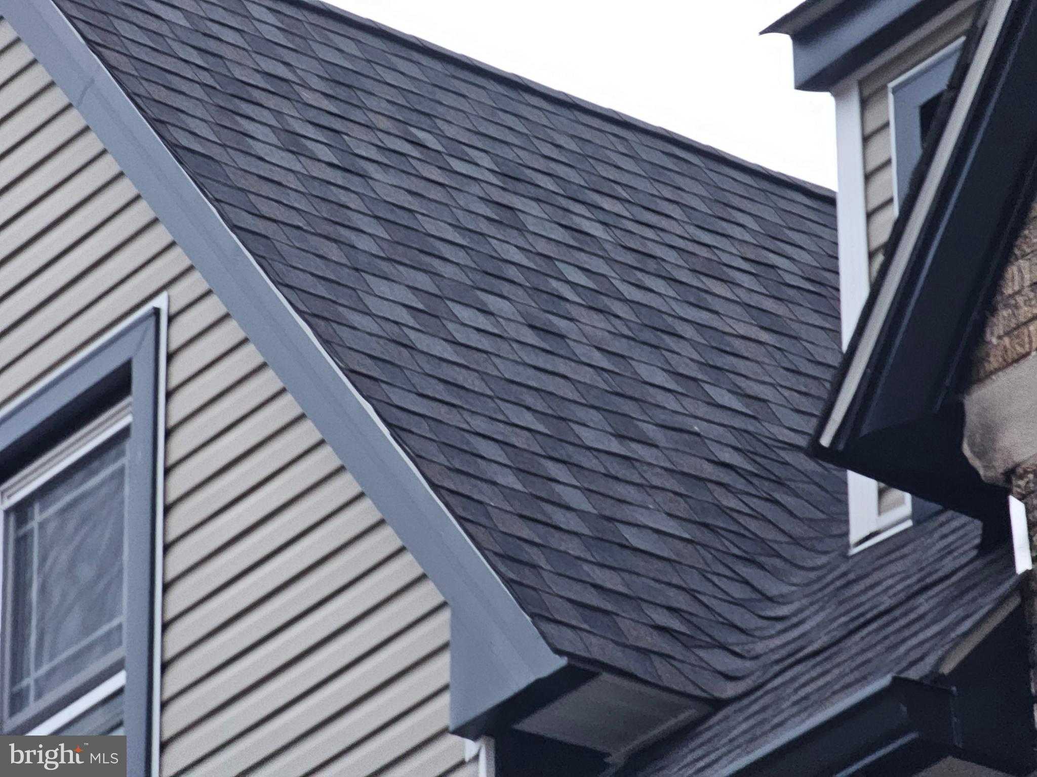 1325 W Roosevelt Blvd photo 6