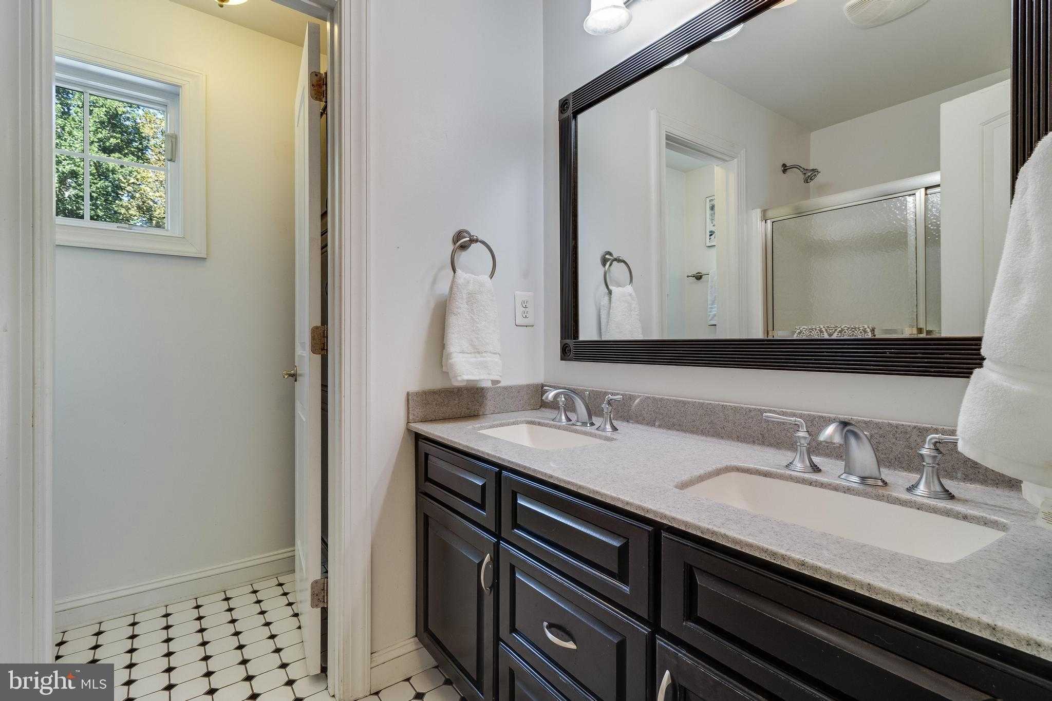 9175 Dubois Rd photo 45