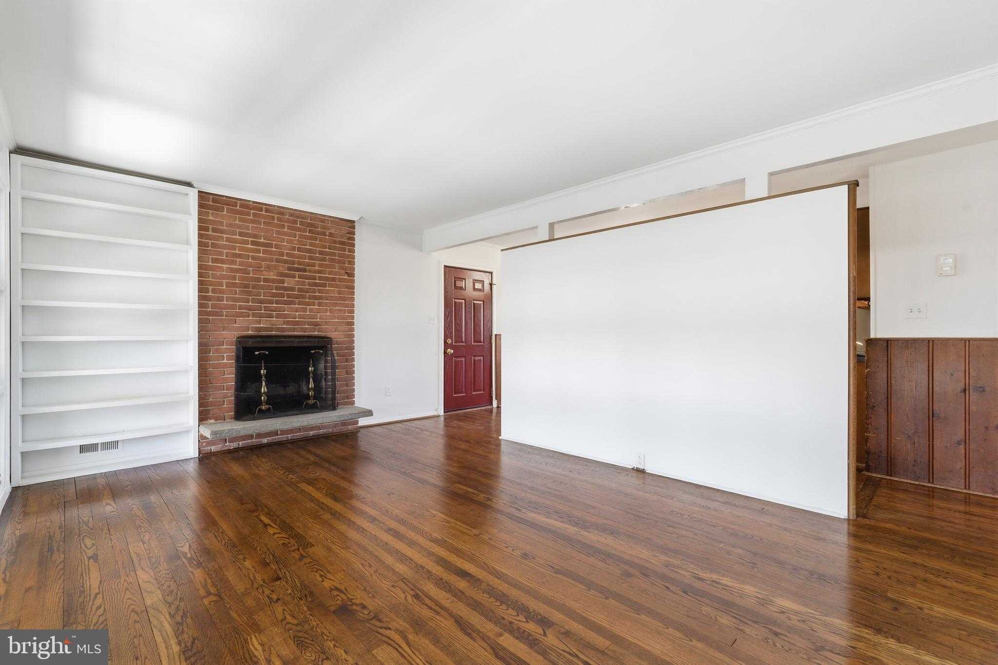 835 Bowie Rd photo 12