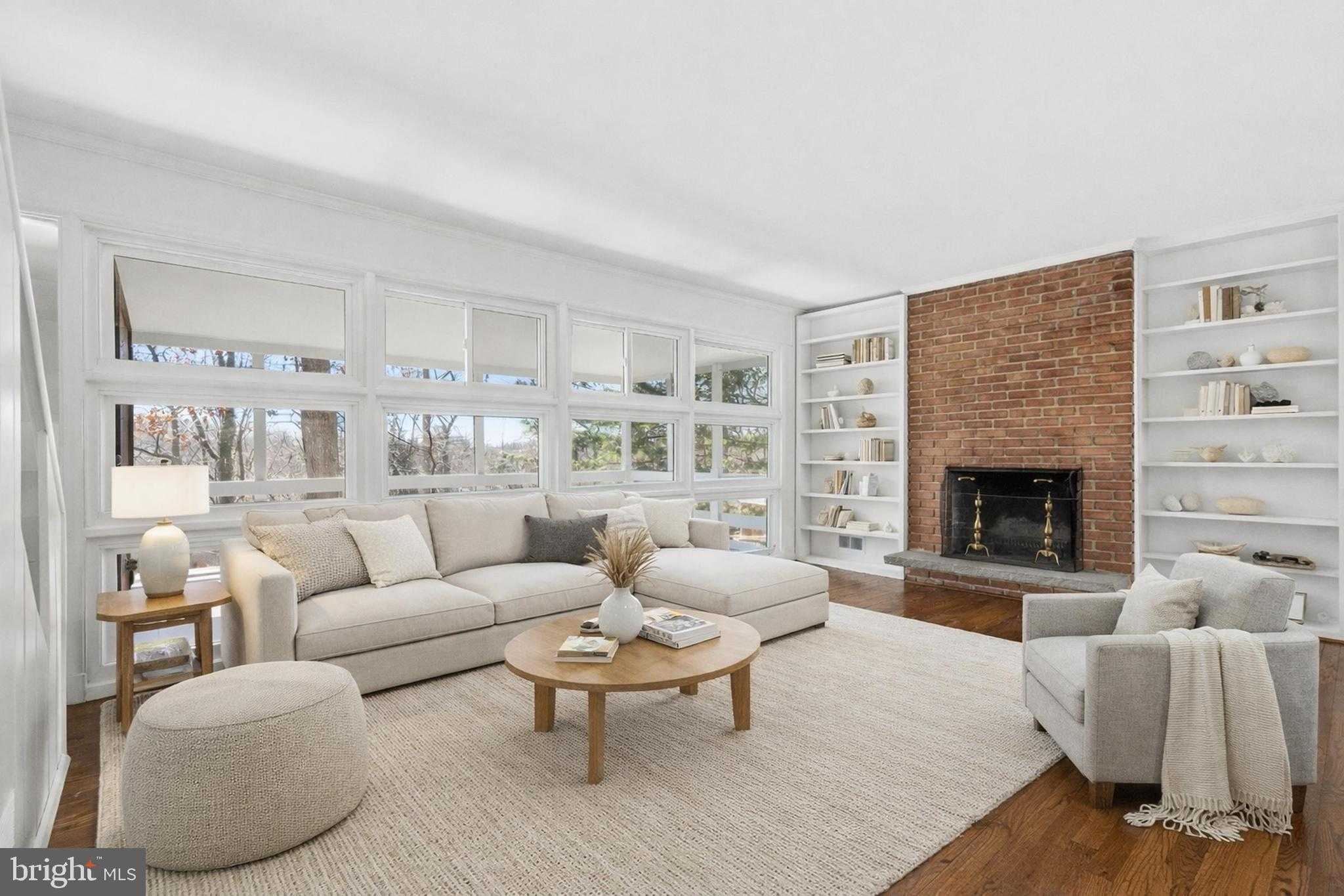 835 Bowie Rd photo 14