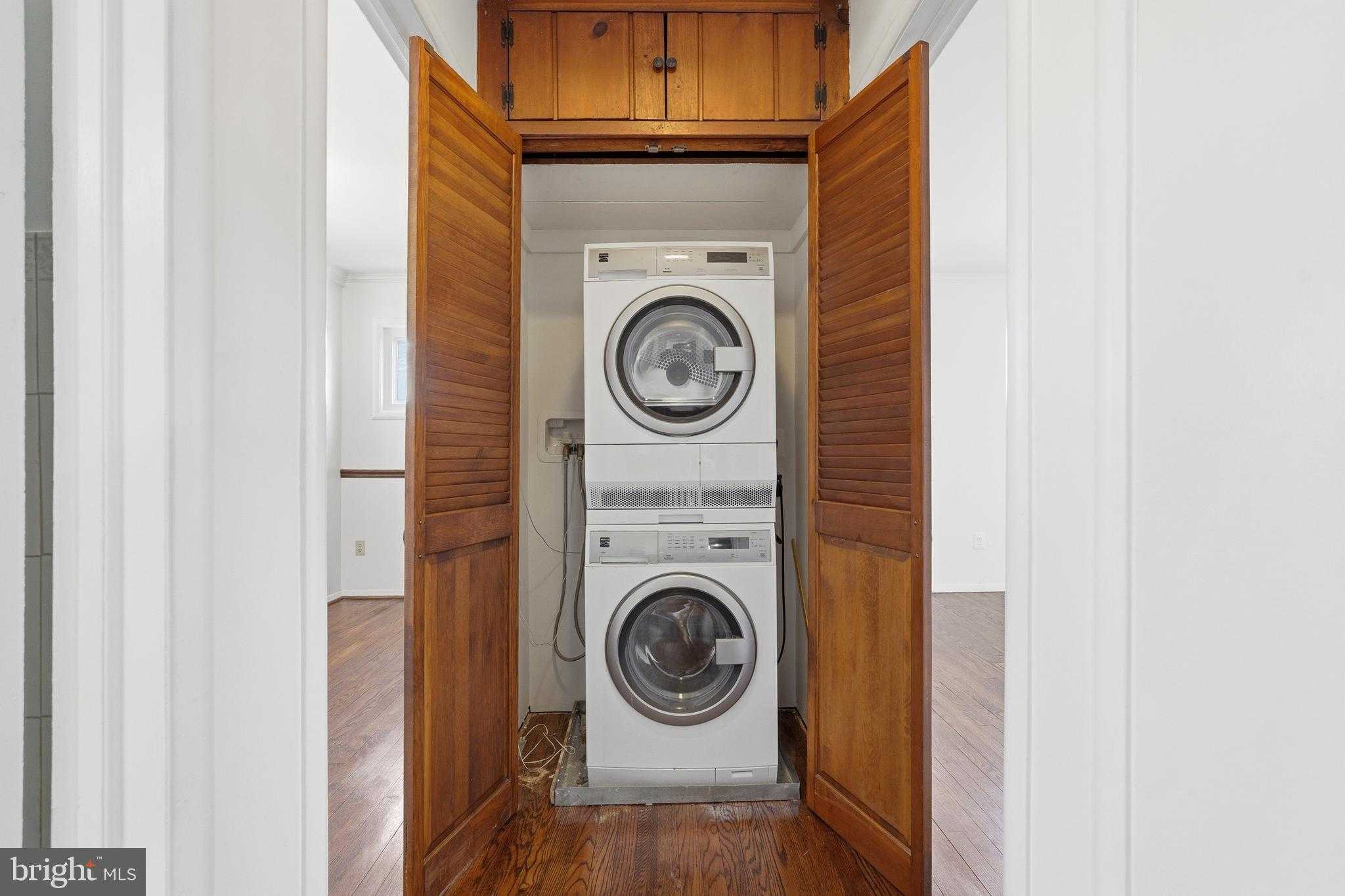 835 Bowie Rd photo 26