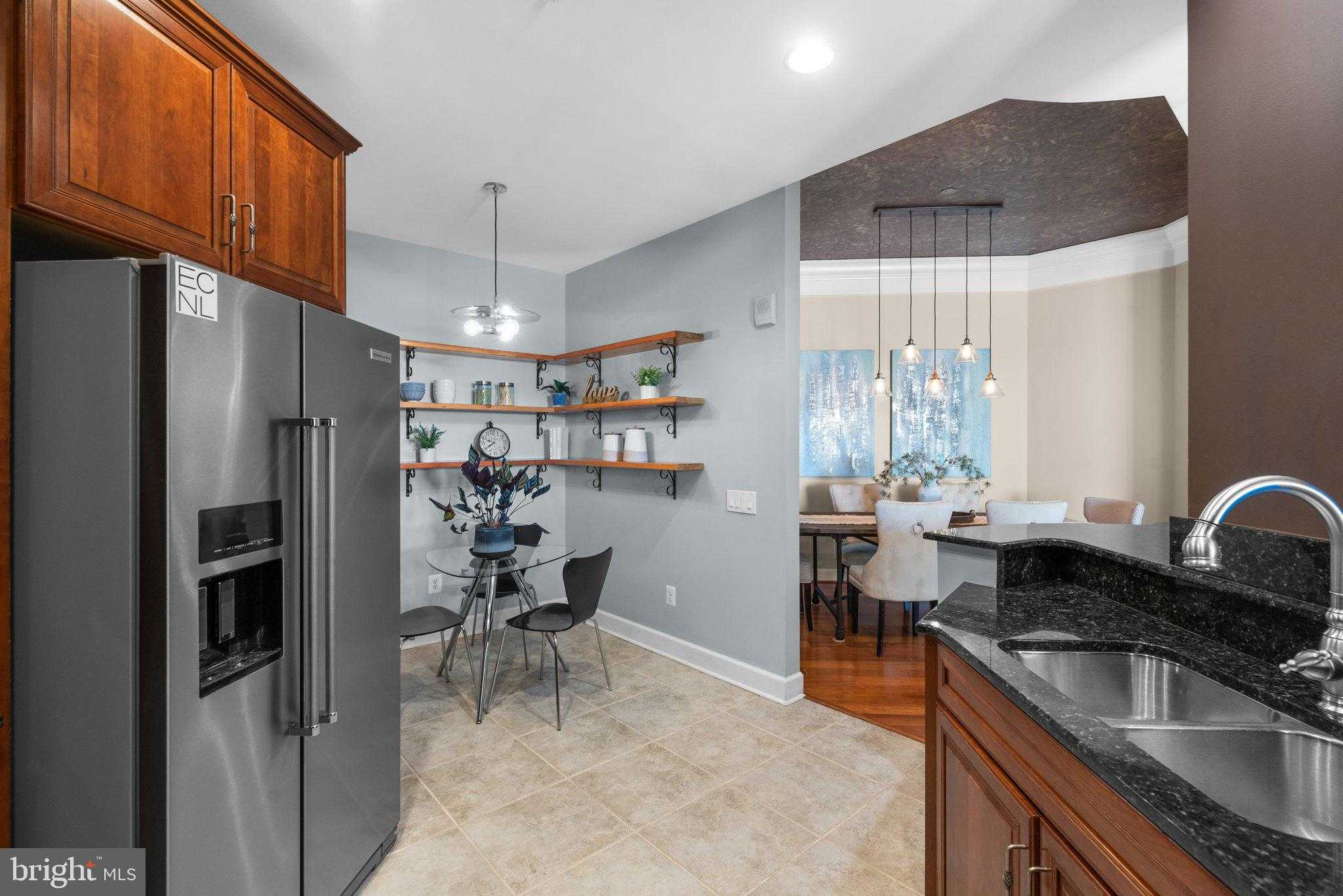 1915 Towne Centre Blvd Unit 502 photo 31