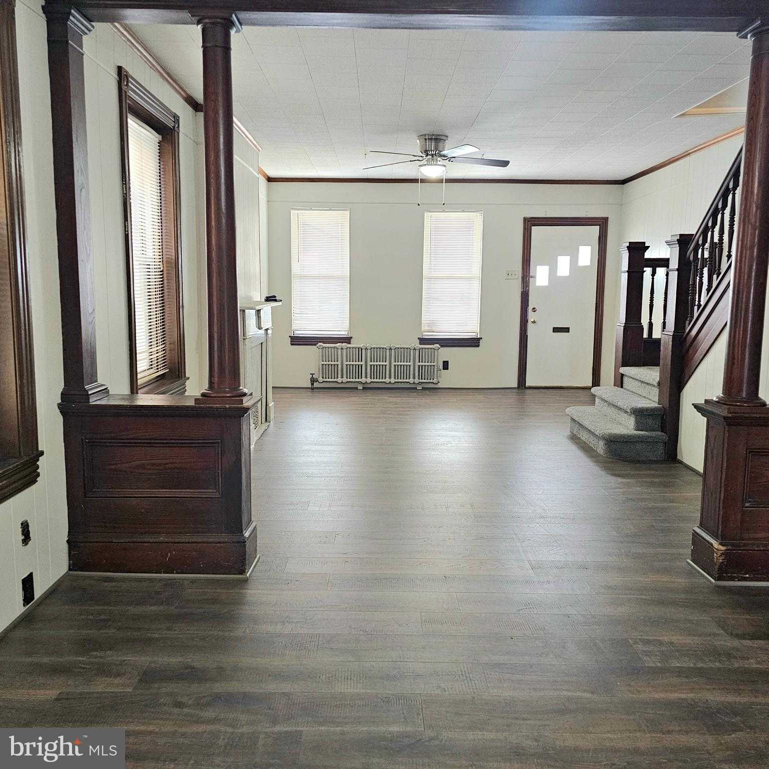 115 W 4th St photo 28