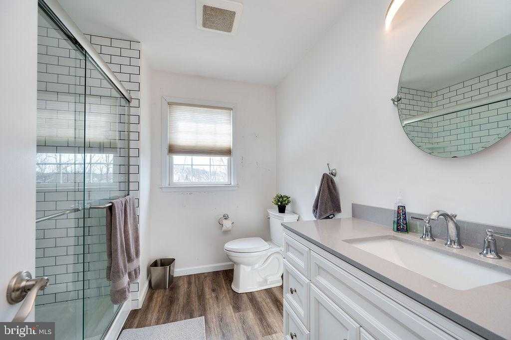 36 Pickwick Pl photo 30