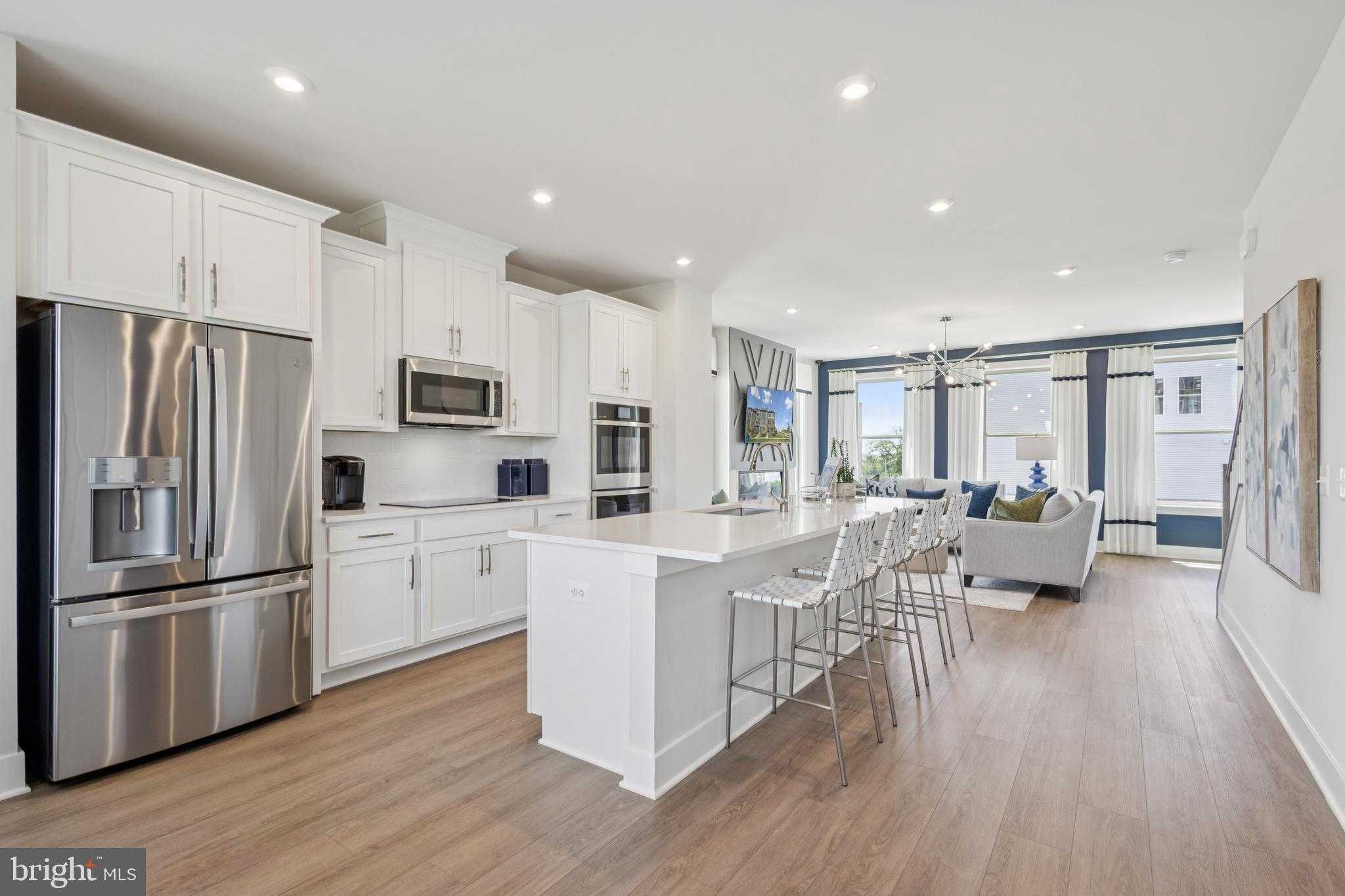 14168 Slate St photo 2