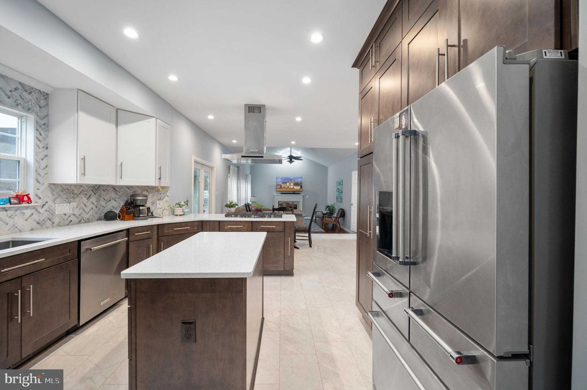 3623 Carolina CT photo 30