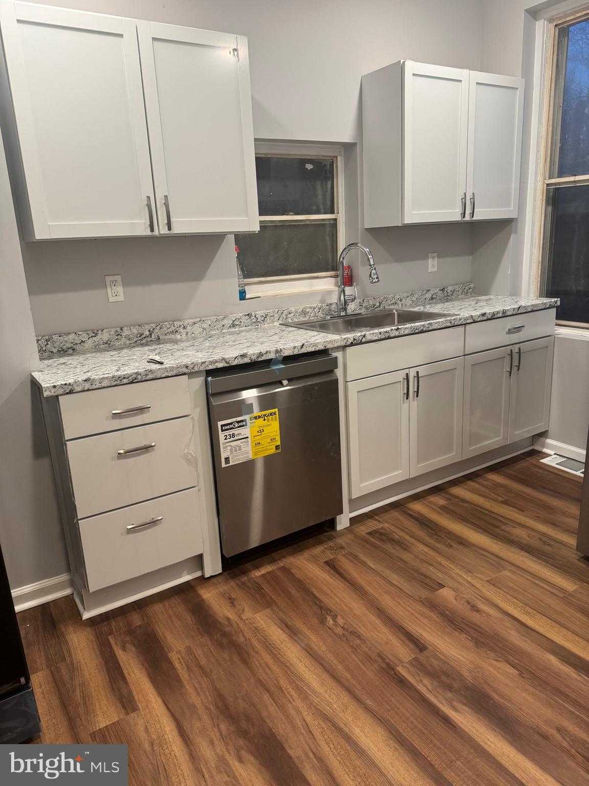 2732 Riggs Ave photo 10