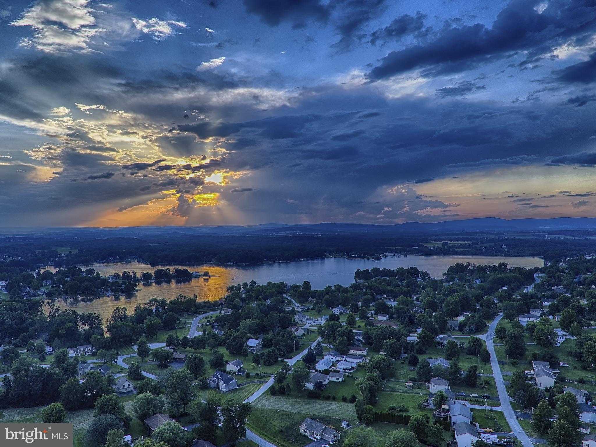 33 Harrison Dr photo 91