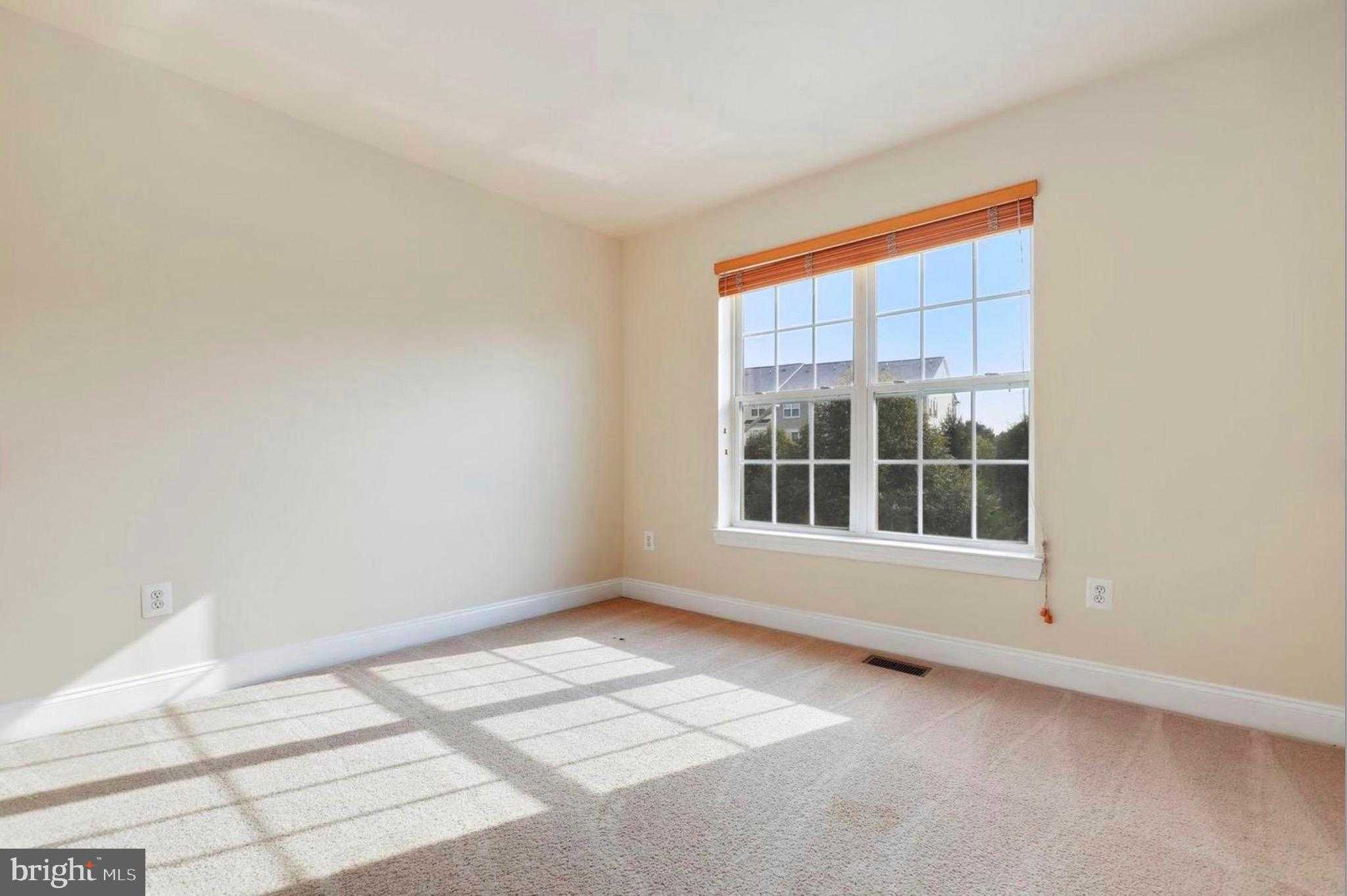 680 Orchard Ridge Dr Unit 100 photo 22