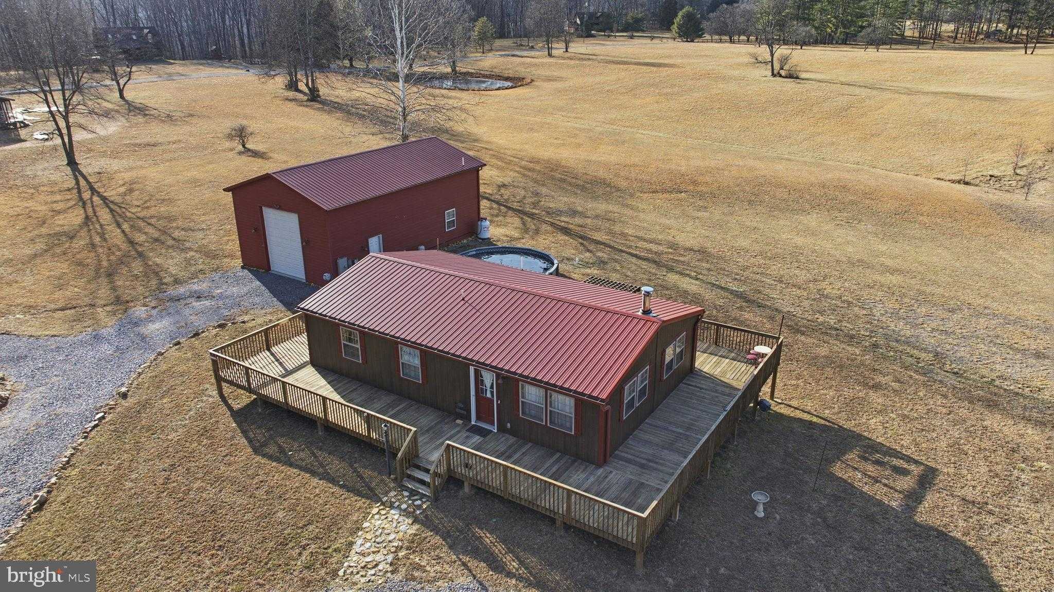 490 Stellar Way, Great Cacapon