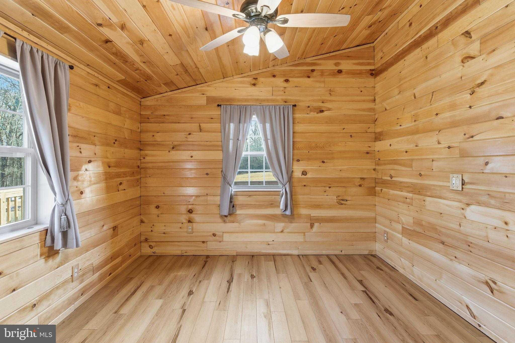 490 Stellar Way photo 19