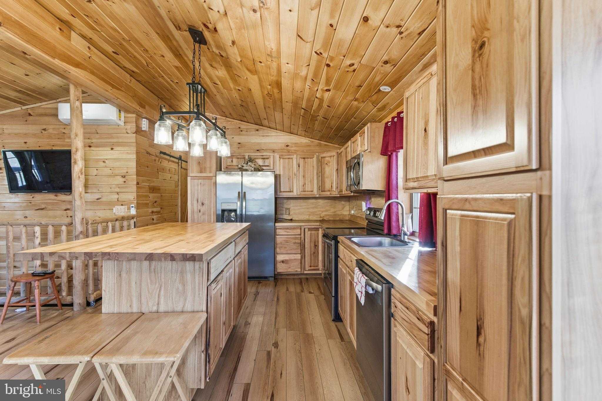 490 Stellar Way photo 5