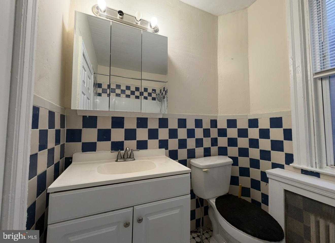 4303 N 6th St photo 16