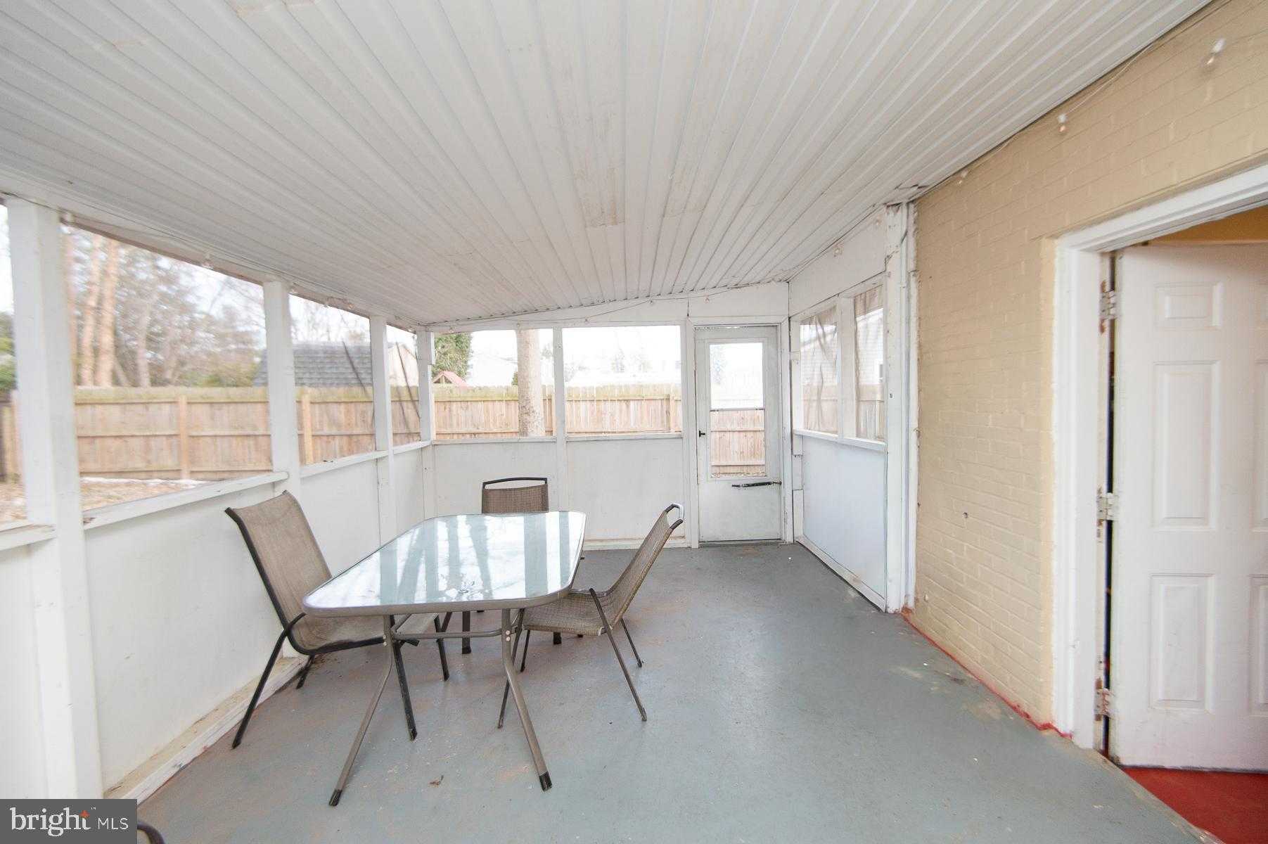 9 Wrightson Ave photo 35