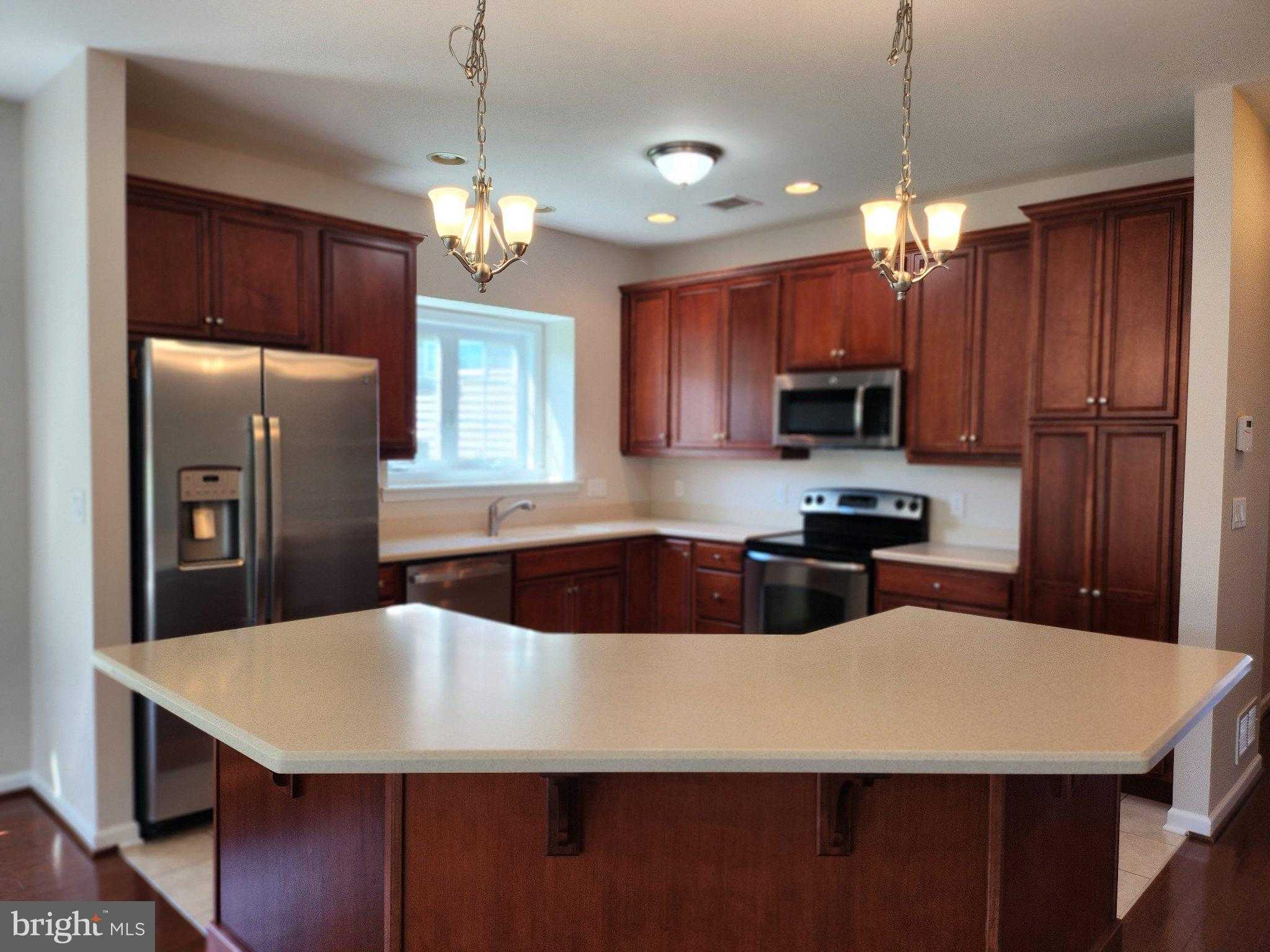 117 Glory Way photo 3