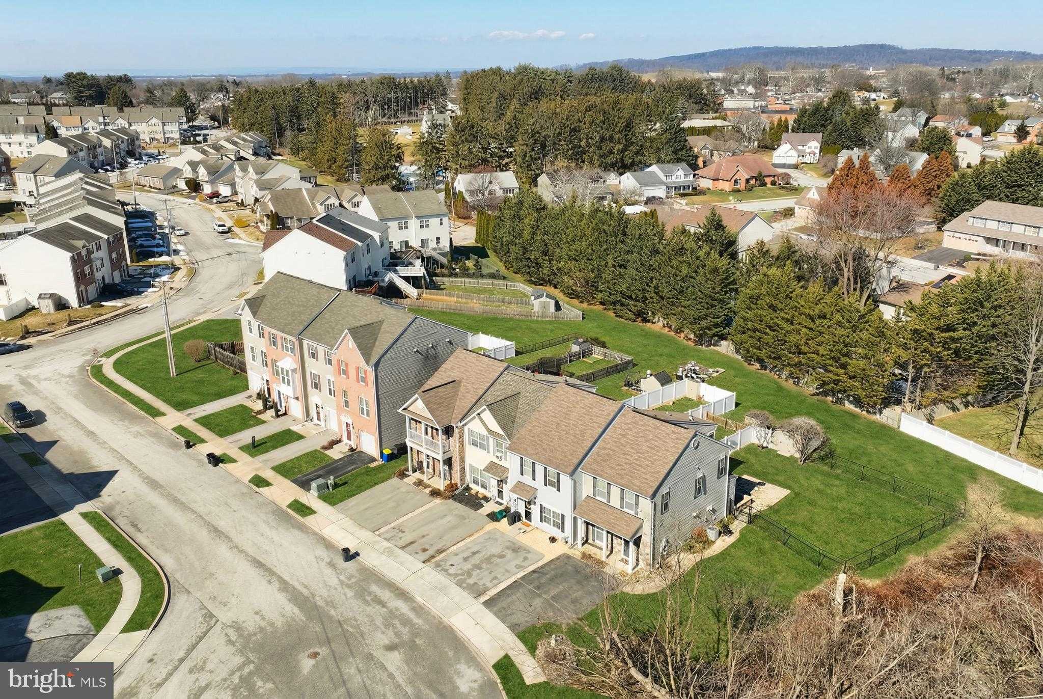 712 Spencer Dr photo 5